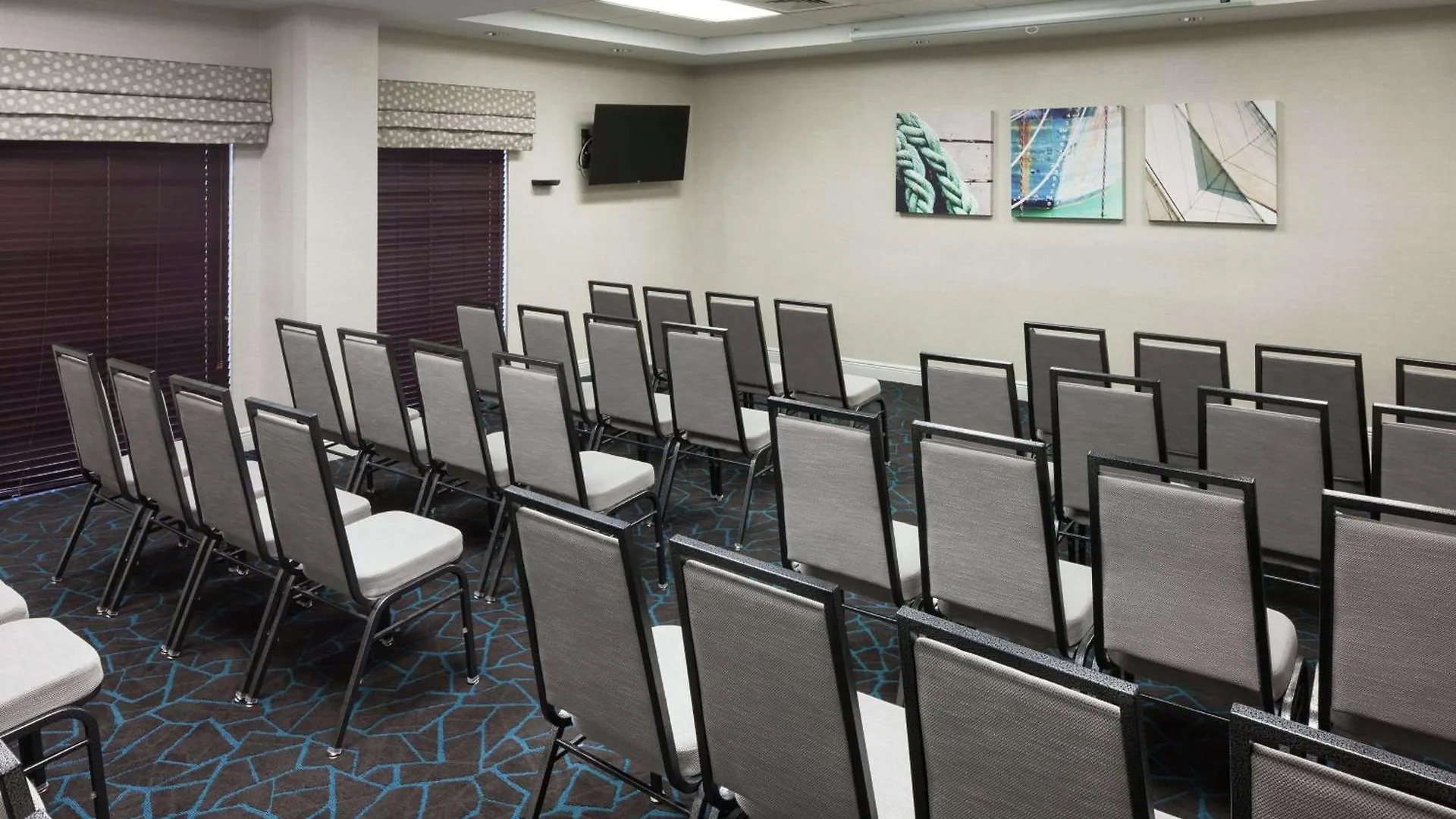 Hampton & Miami-doral Dolphin Mall Hotel Miami