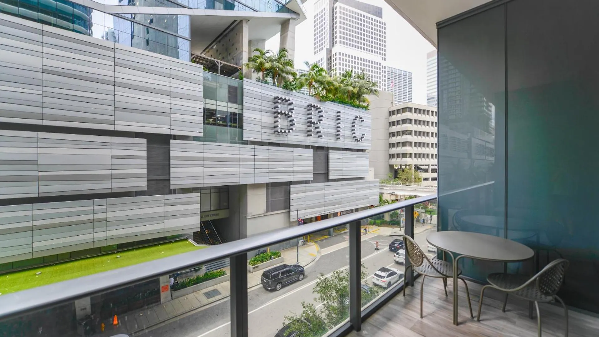 Apartment Wonderful King With Pool At Sls Lux Brickell