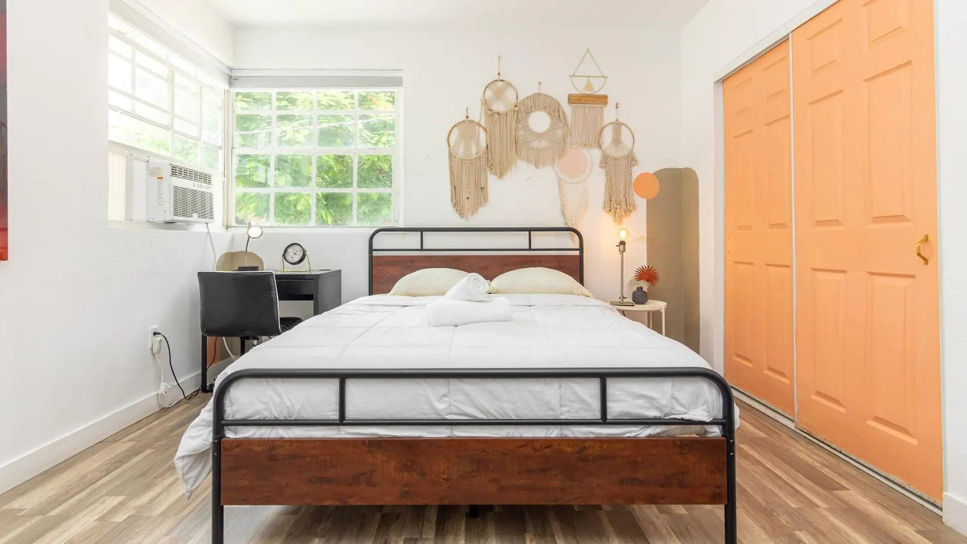 Apartment Downtown - Wynwood Area With Backyard - Art District Near Beach *