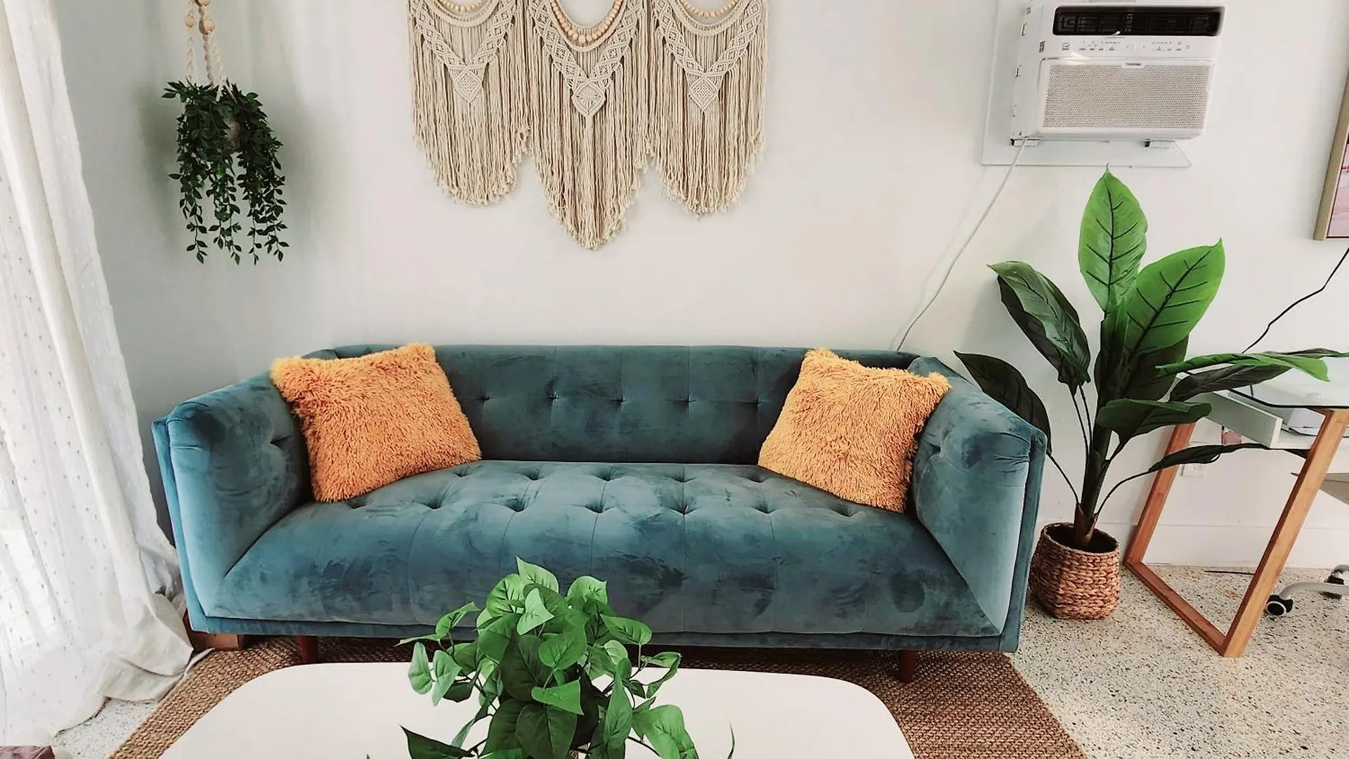 Cozy Near Brickell Apartment *