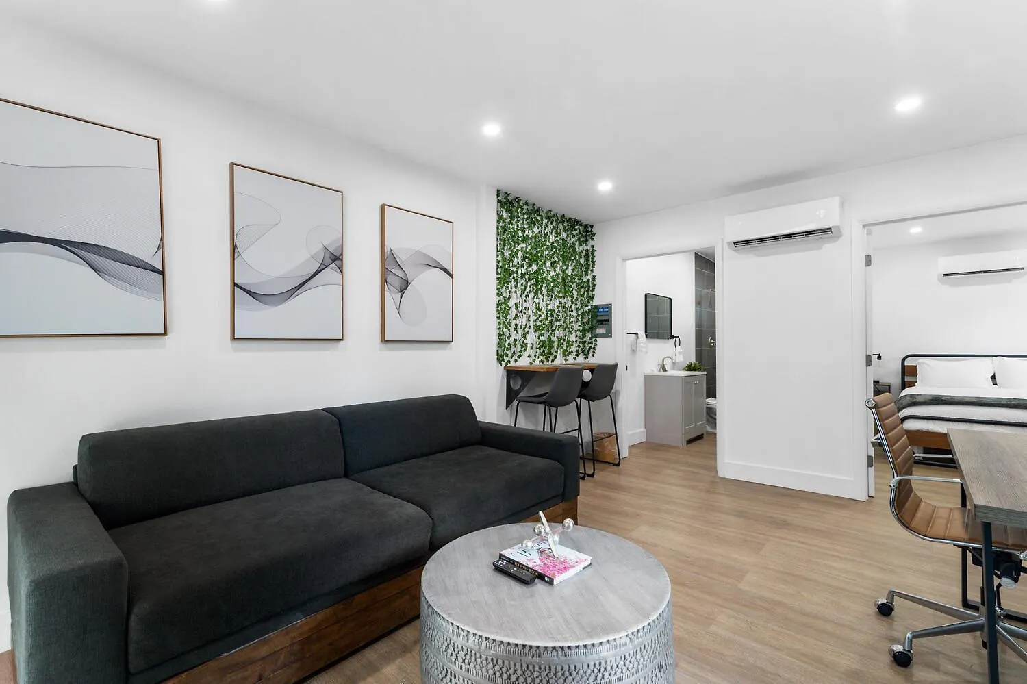 Holiday home Enjoy Modern Oasis Private Patio - Near *