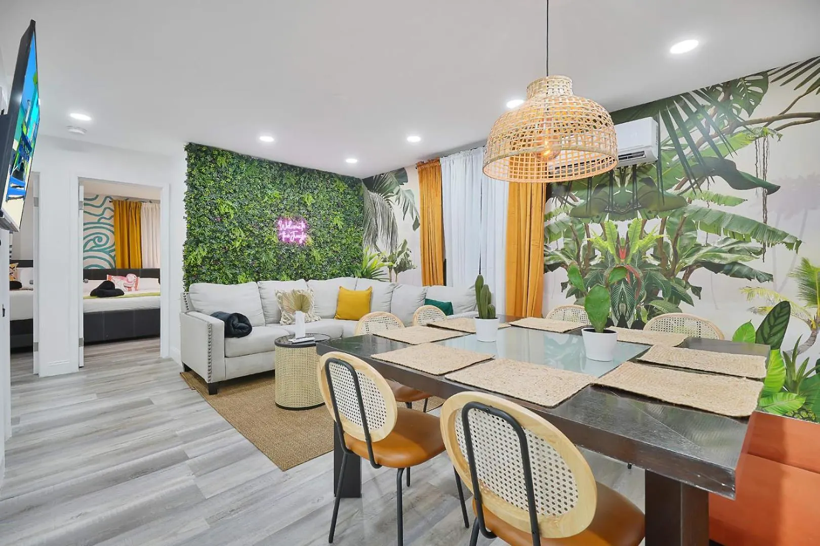 Holiday home Vacay Spot Wynwood: Urban Jungle Oasis With Massage Shower & Bbq Patio *