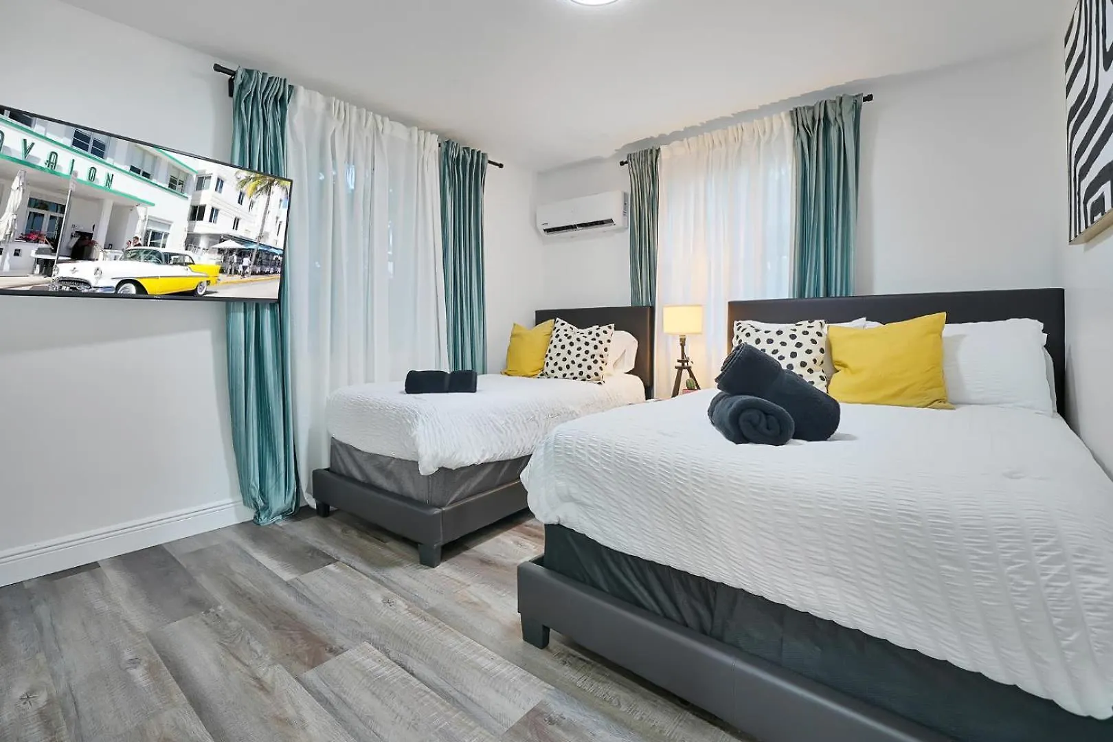 Vacay Spot Wynwood Jungle Getaway, Shower Massage Jets, Bbq, Patio Led Vibes, Prime Loc! 6 Blocks Away From Bars, Nite Clubs, Res, Shops