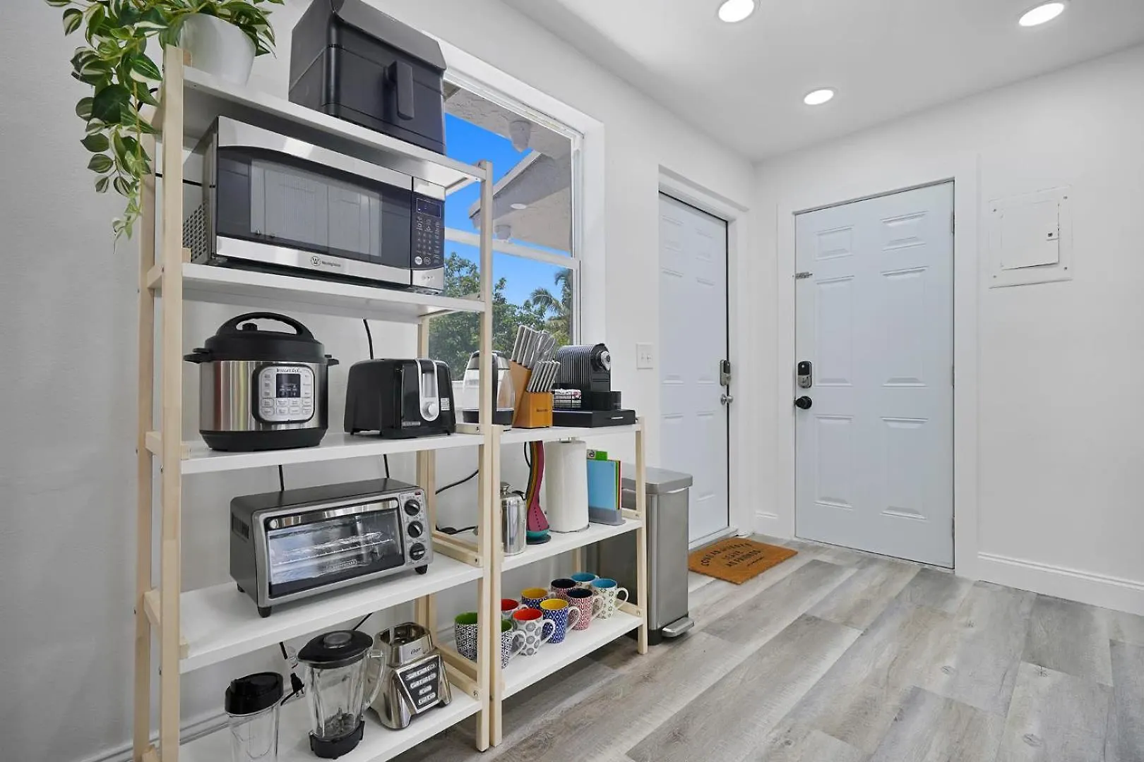 Holiday home Vacay Spot Wynwood: Urban Jungle Oasis With Massage Shower & Bbq Patio