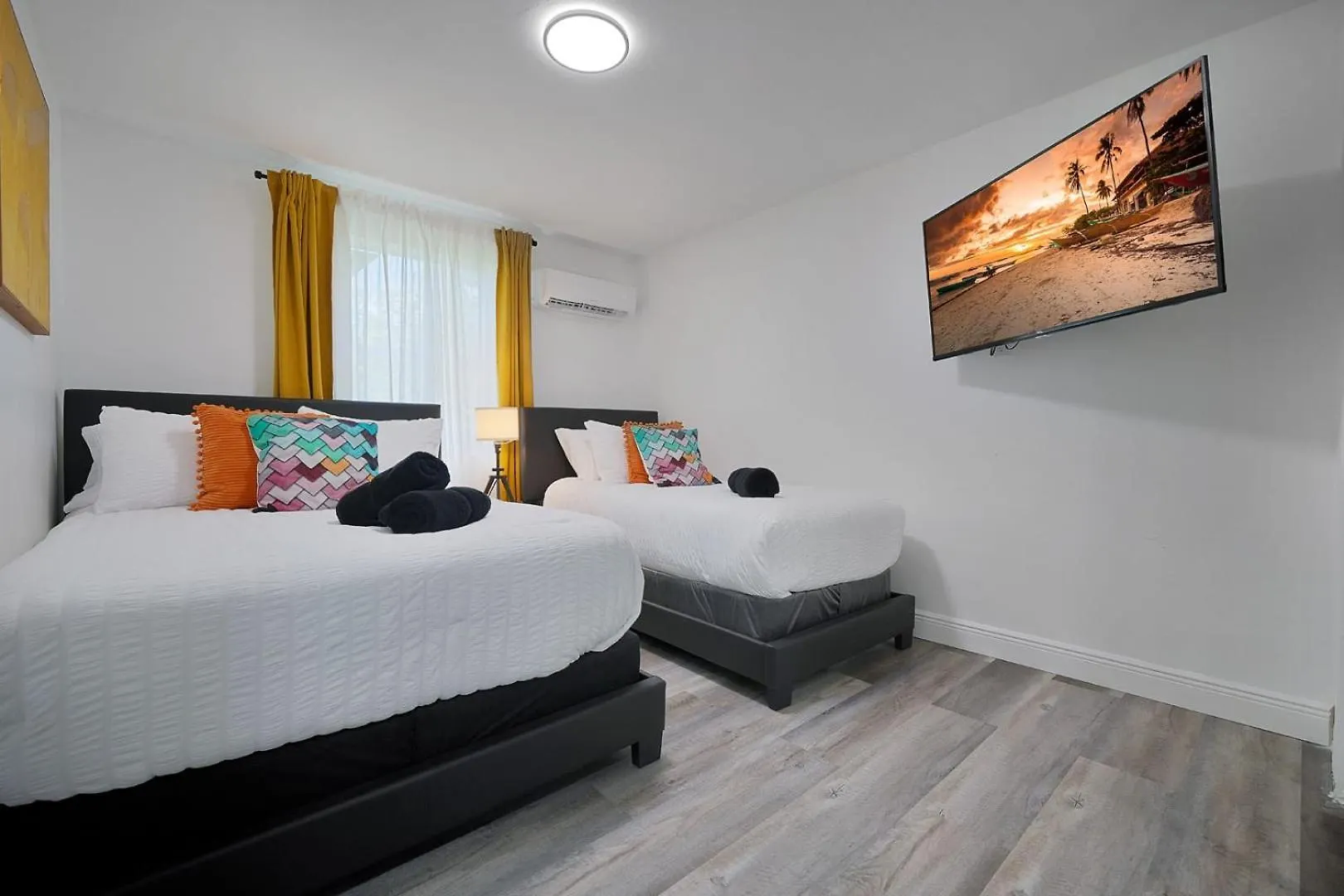 Apartment Vacay Spot Wynwood Jungle Getaway