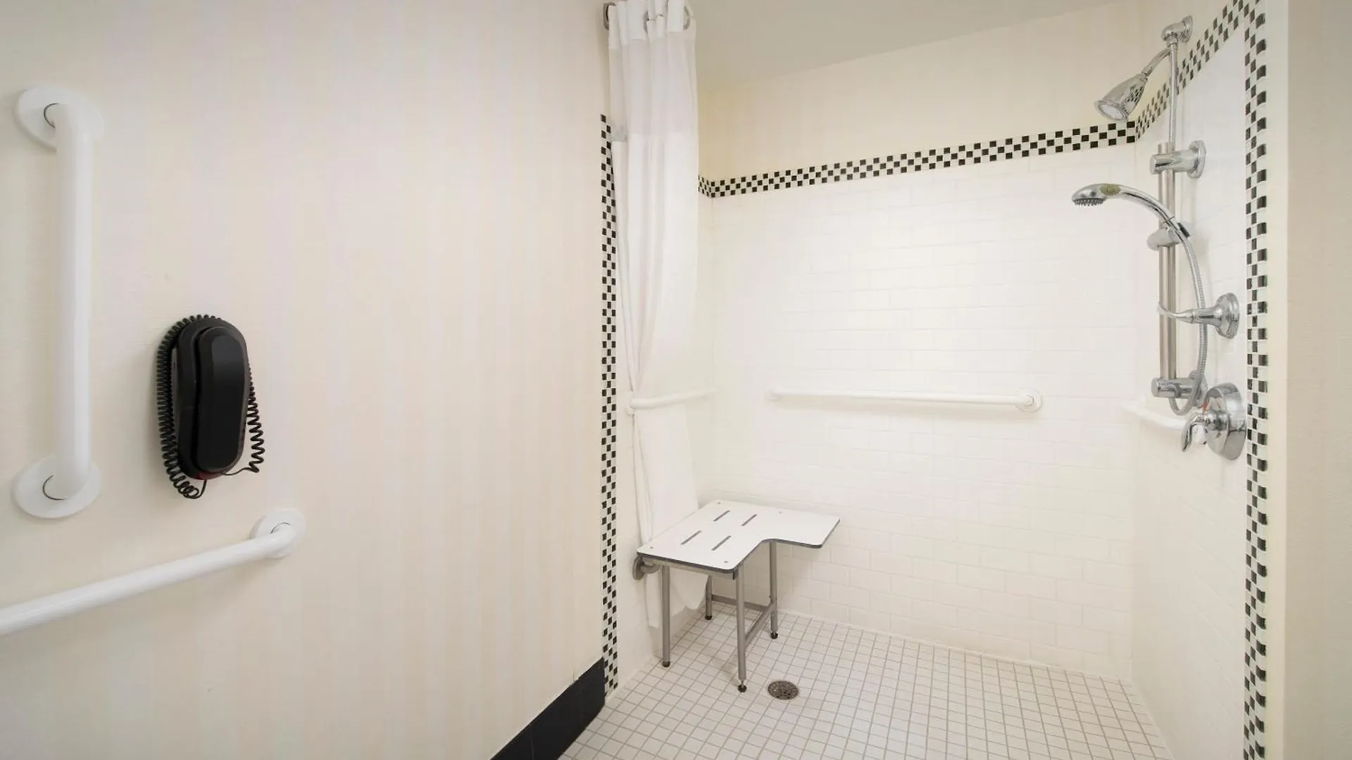 Fairfield & By Marriott Airport South