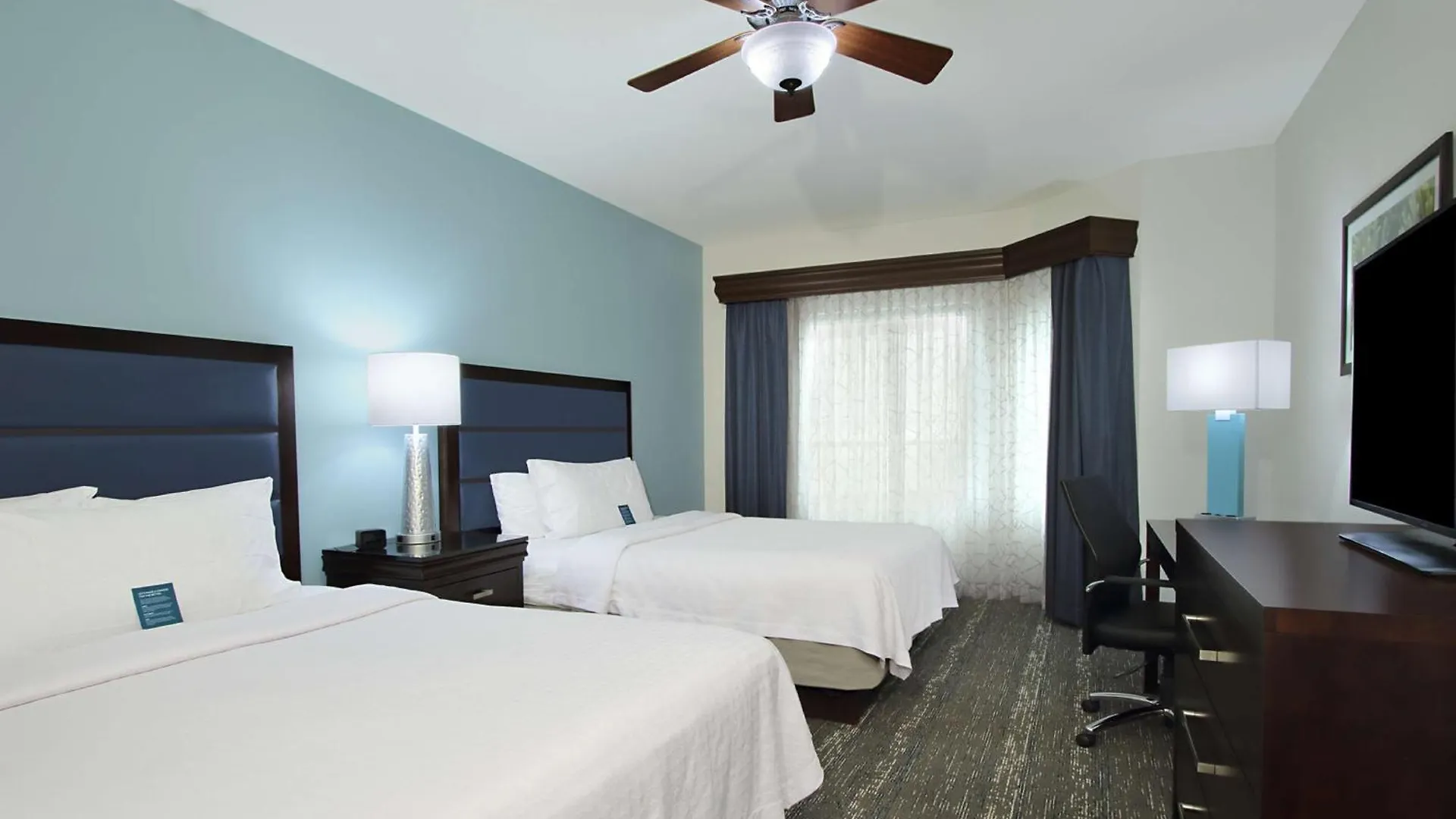 Homewood By Hilton Miami - Airport West 3*