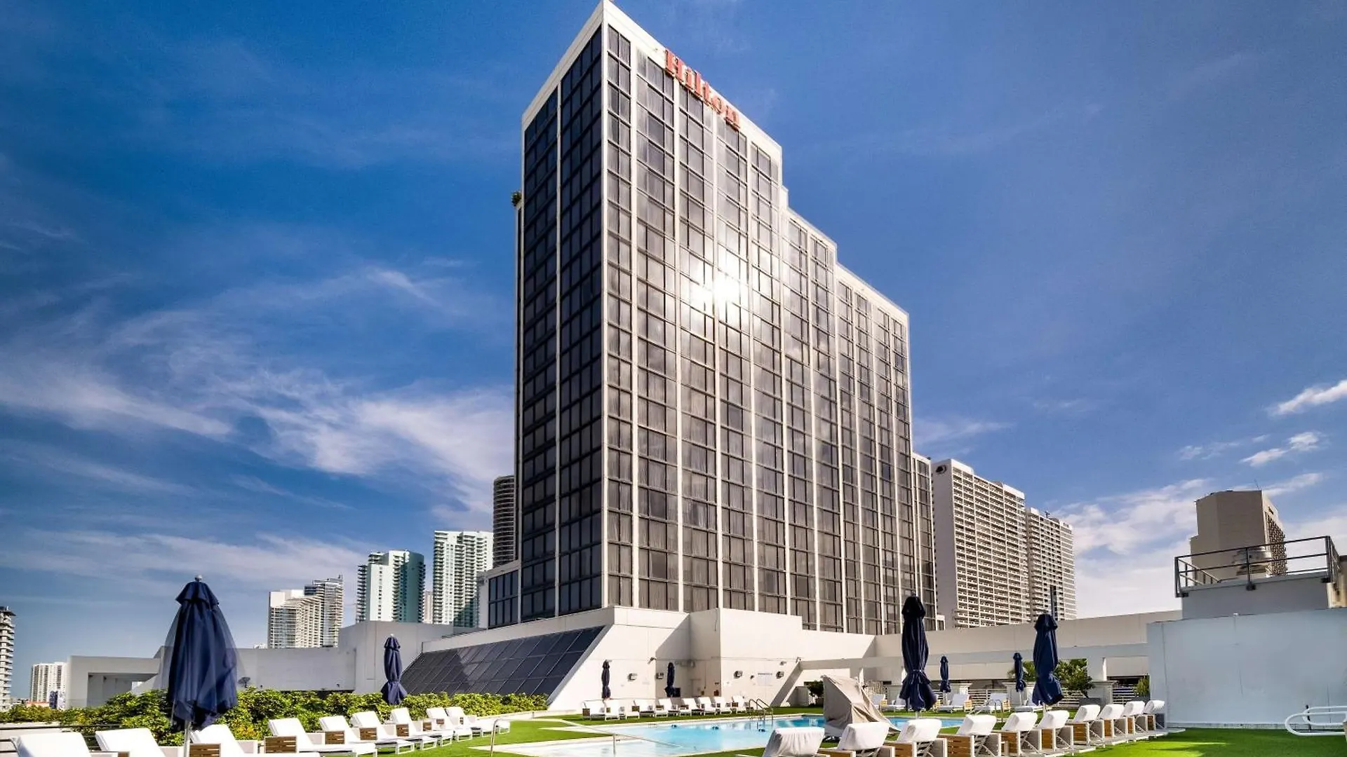 Hilton Downtown Hotel 4*