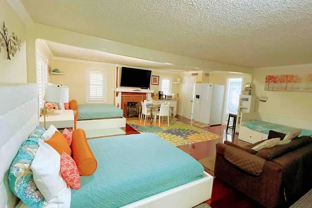 Ms. Marriott's Str, Holiday home