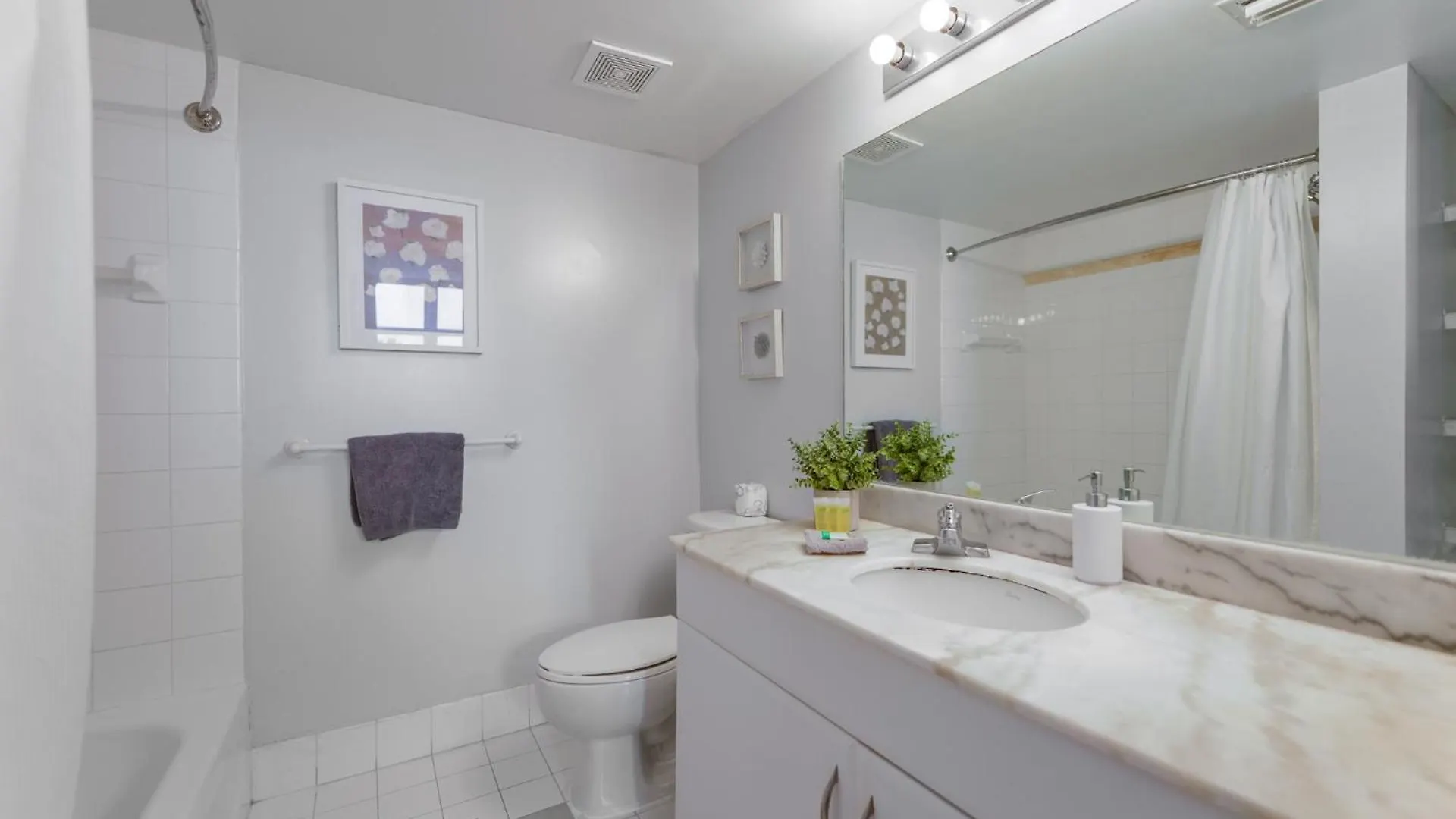 Style, Comfort, And Perfect Location In Brickell *
