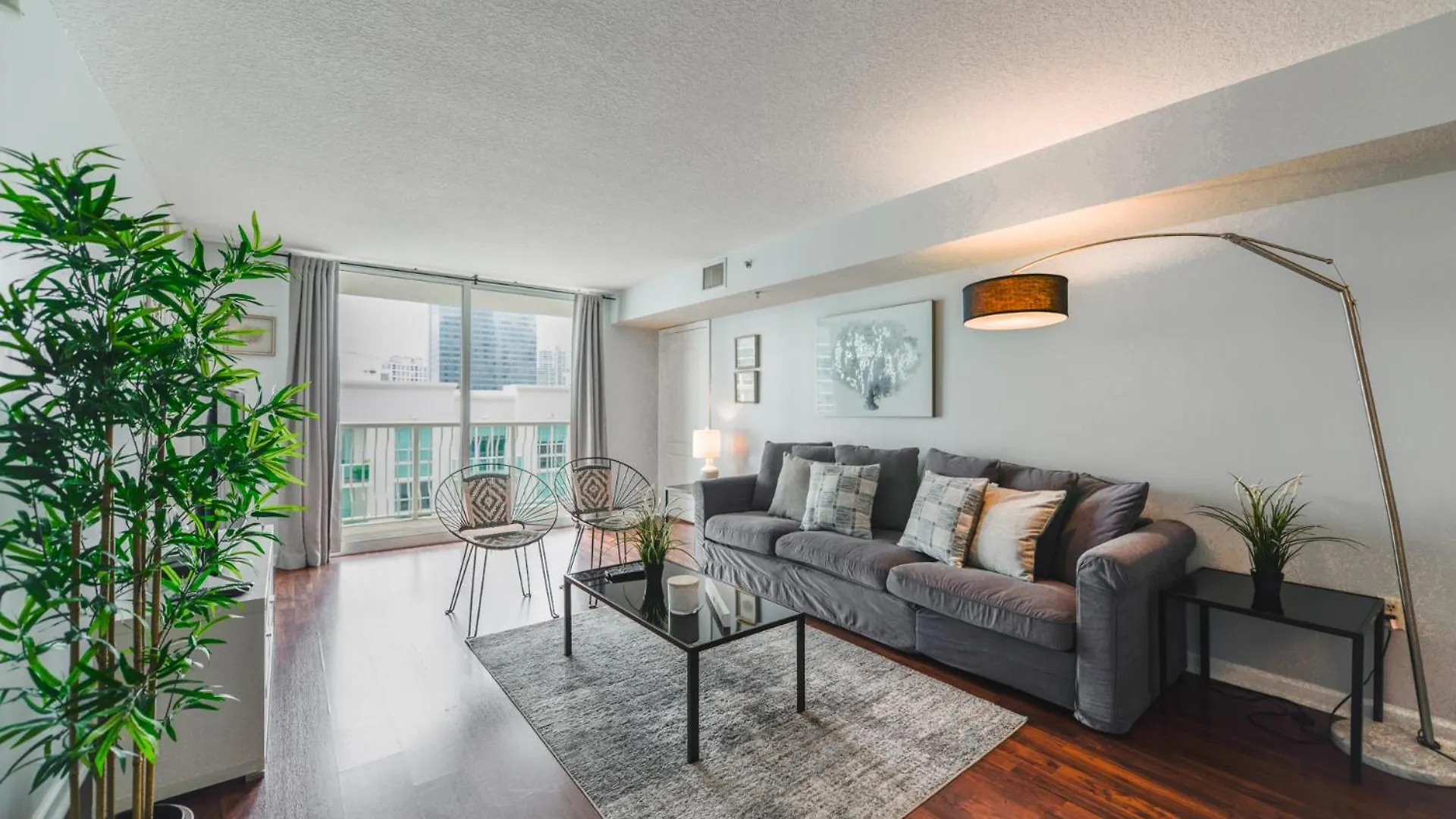 Style, Comfort, And Perfect Location In Brickell Apartamento Miami