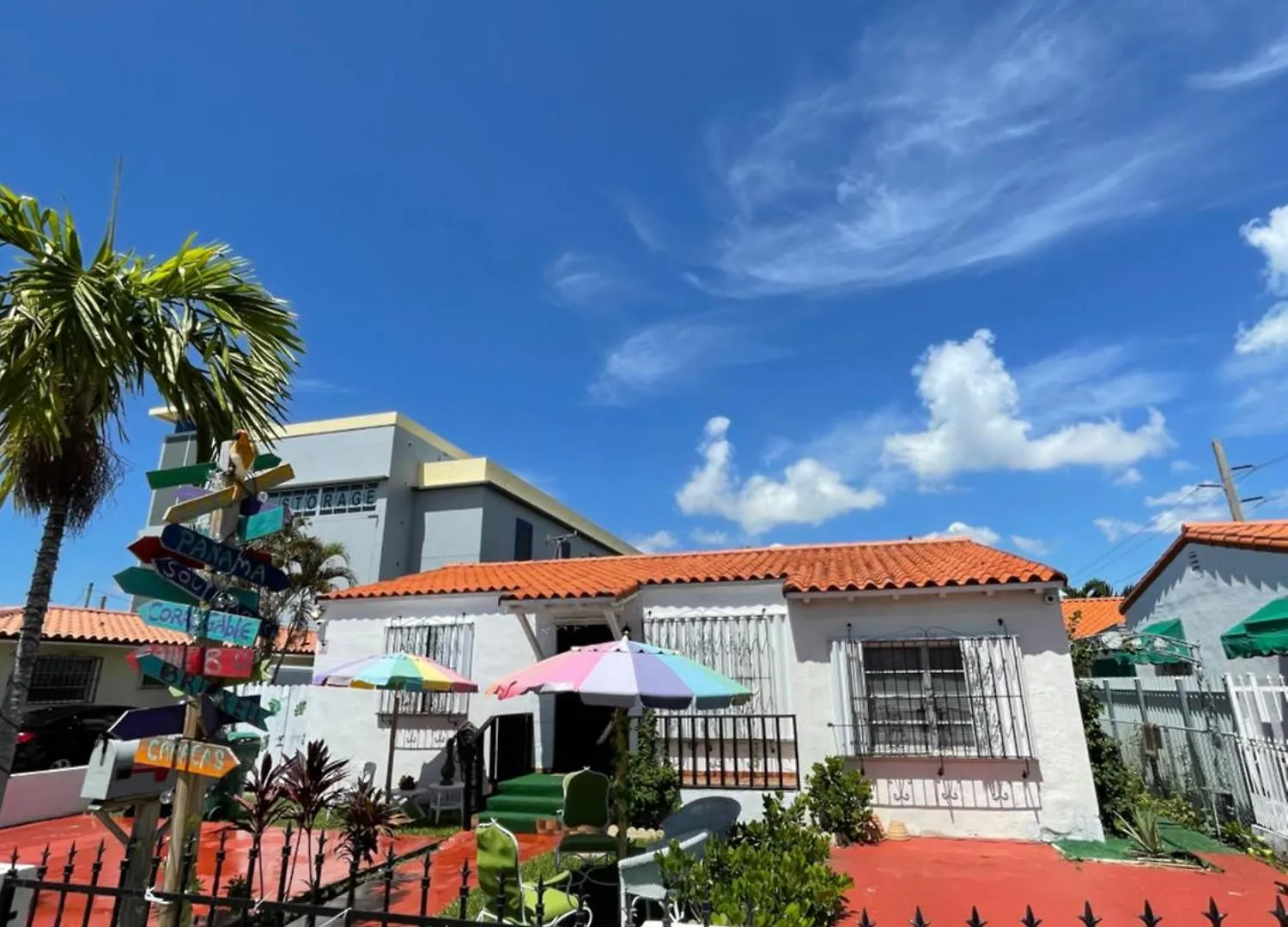 Centrica Calle 8