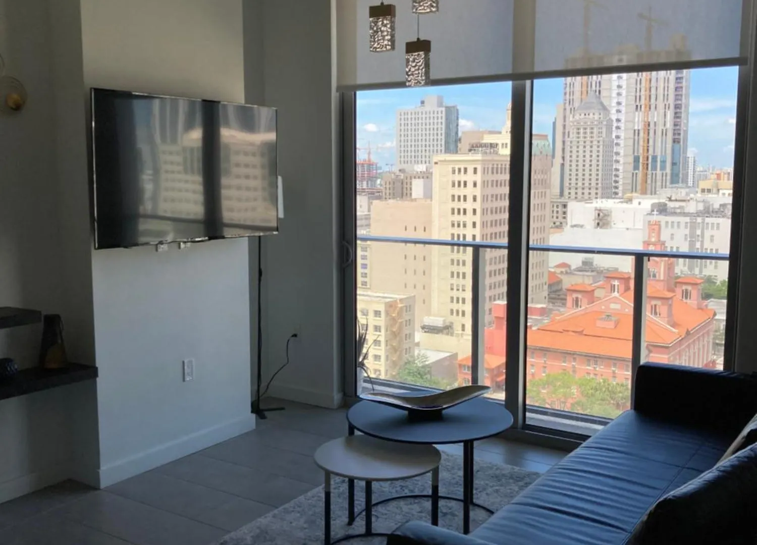 Brand New Modern 1 Bedroom Unit Downtown Lägenhet *