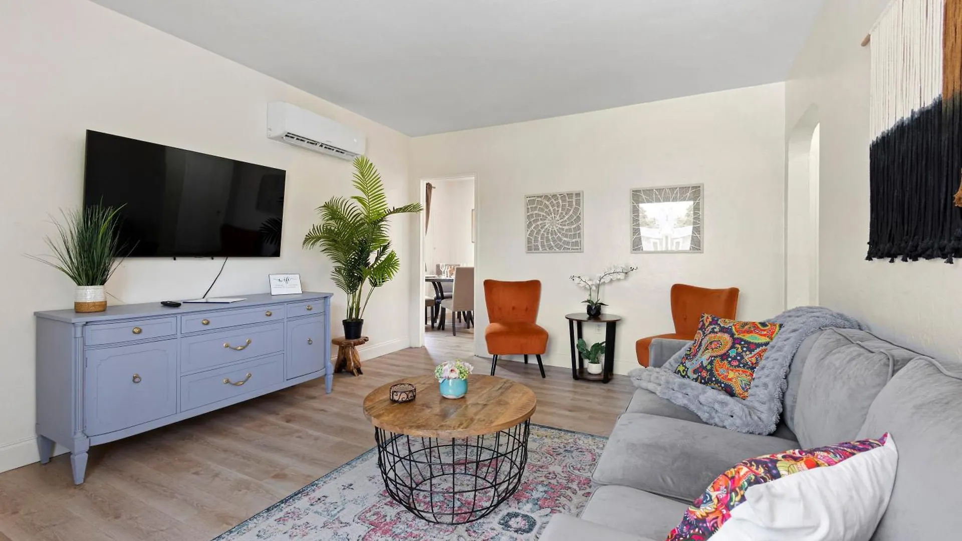 Enchanting Cozy 10 Min Away From Airport, Calle 8, Brickell, Coral Gables, The And More! * Miami