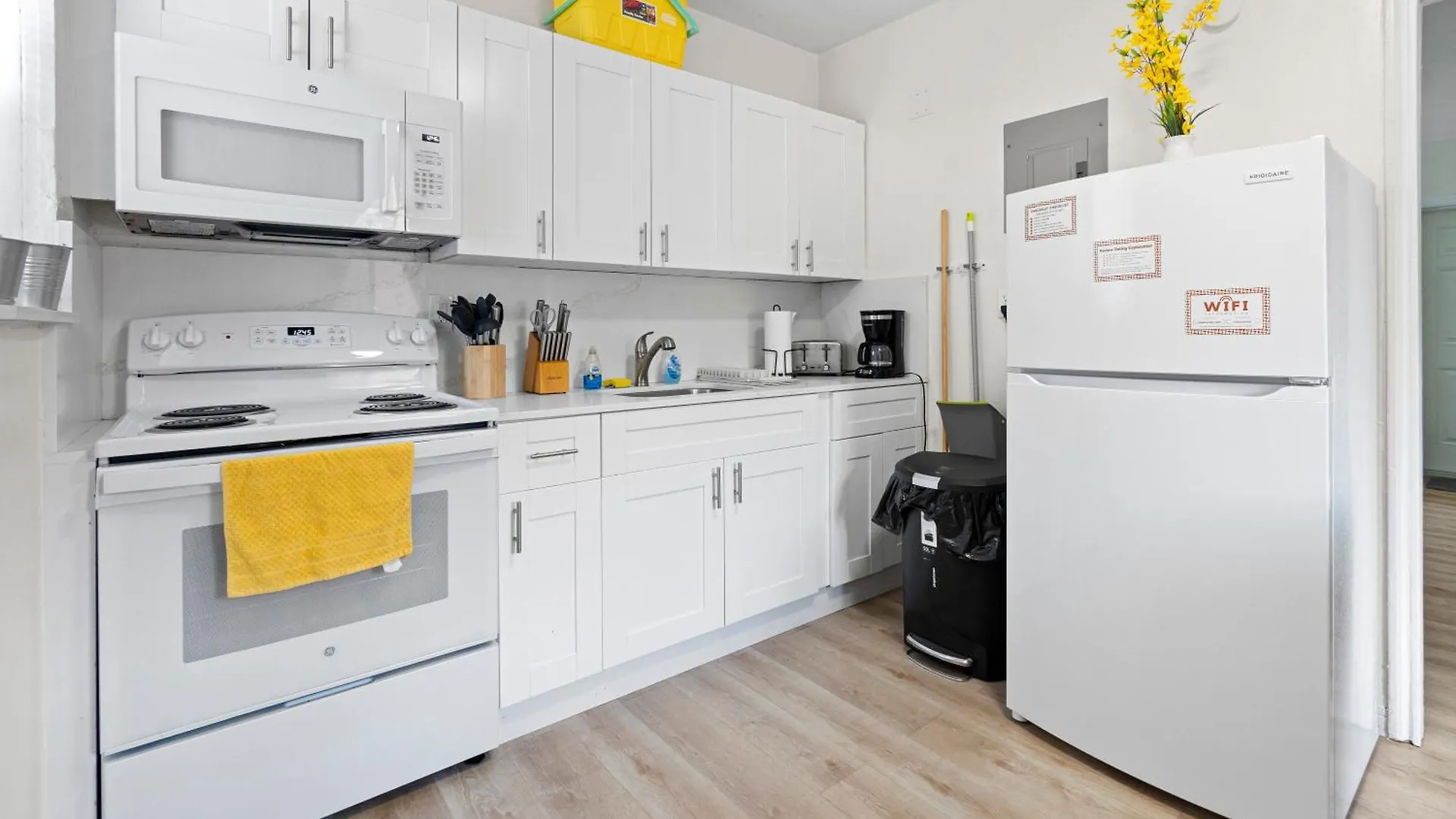 Apartamento Enchanting Cozy 10 Min Away From Airport, Calle 8, Brickell, Coral Gables, The And More!