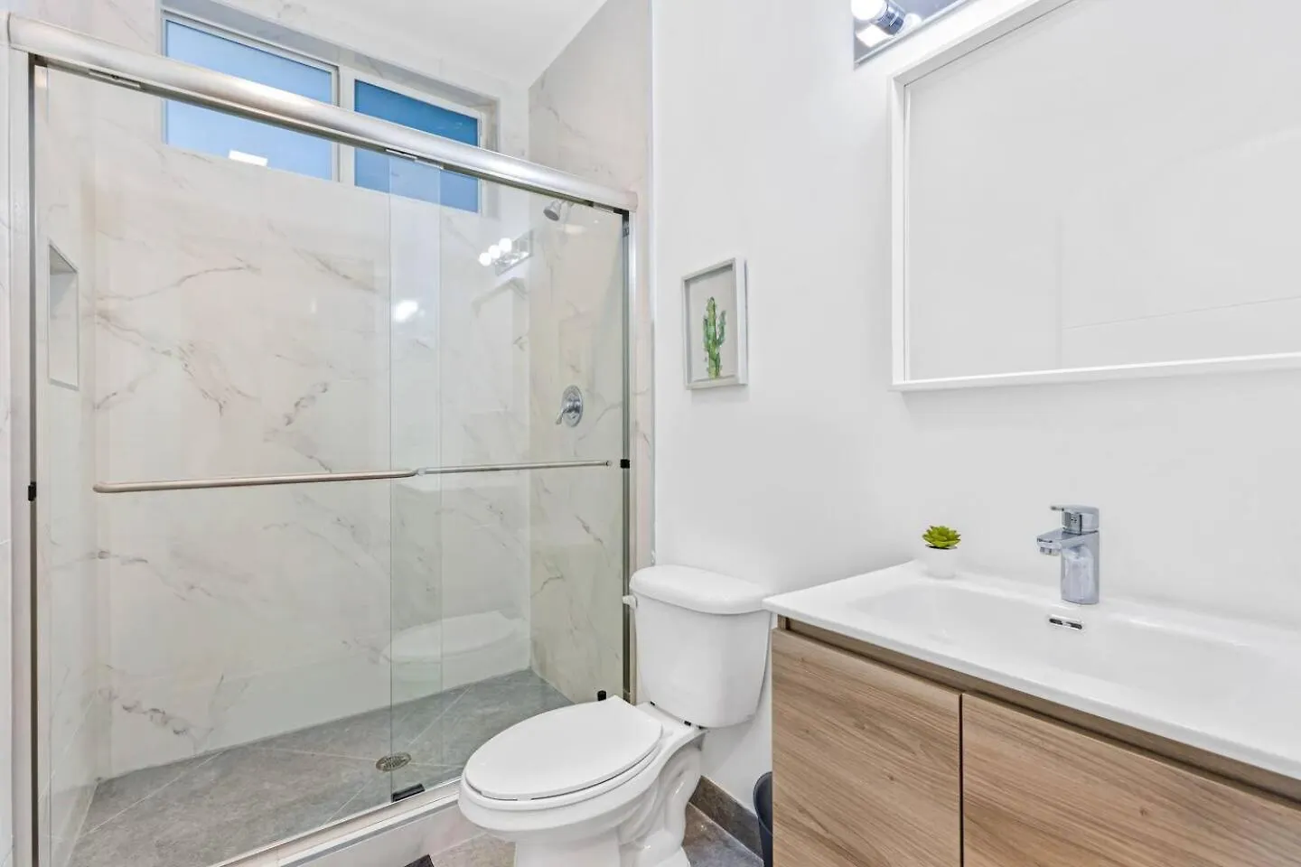 Villa Up To 16 Guests! Modern House Near Wynwood Miami