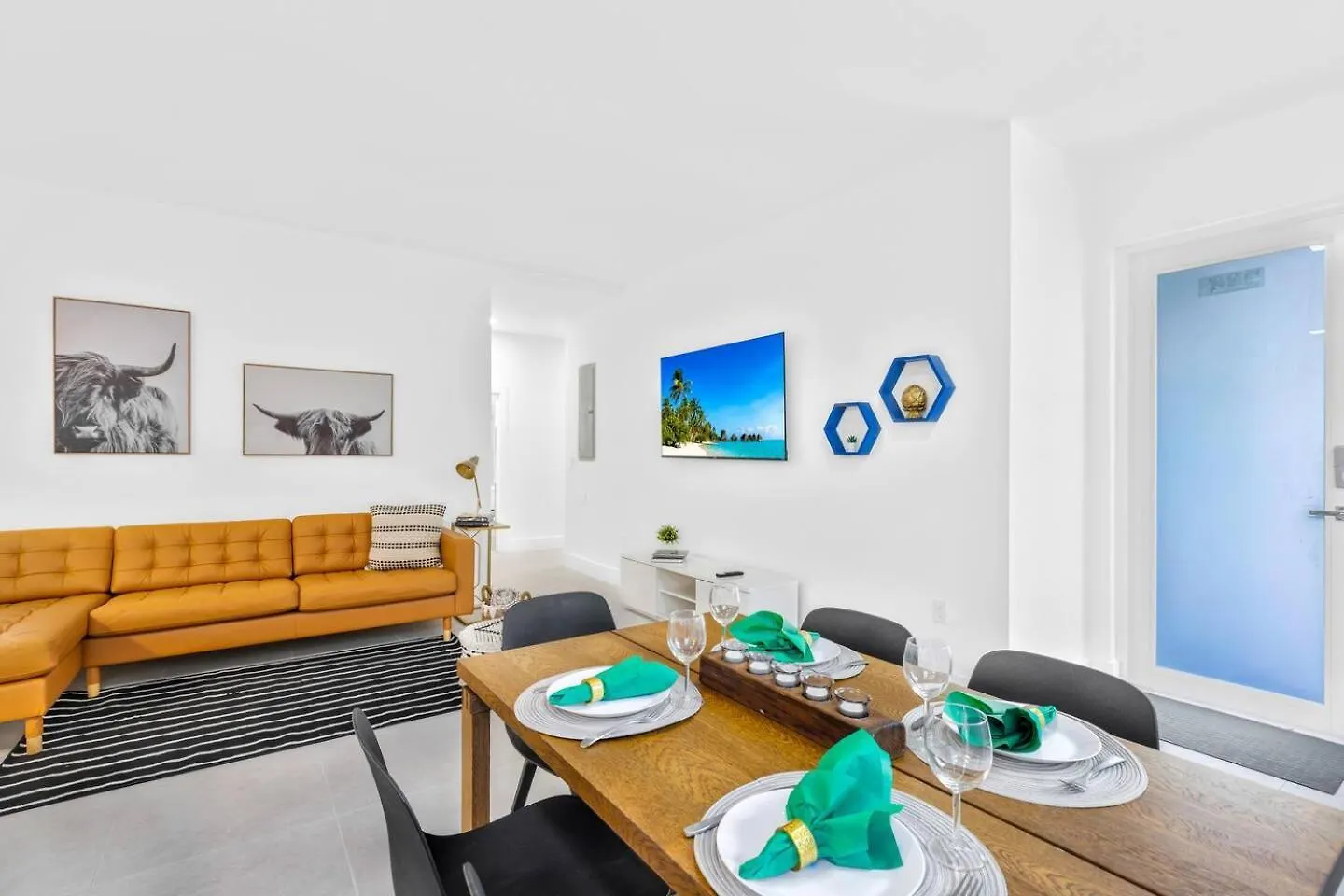 Up To 16 Guests! Modern House Near Wynwood *