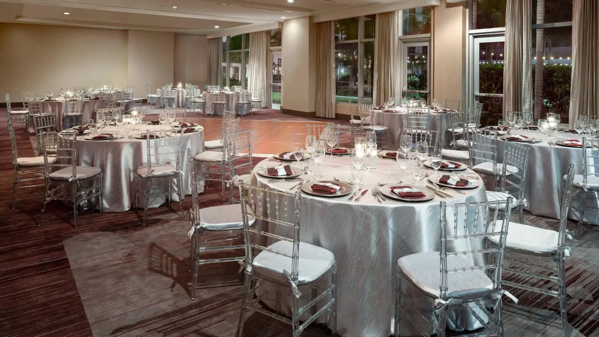 Courtyard By Marriott Airport 3*