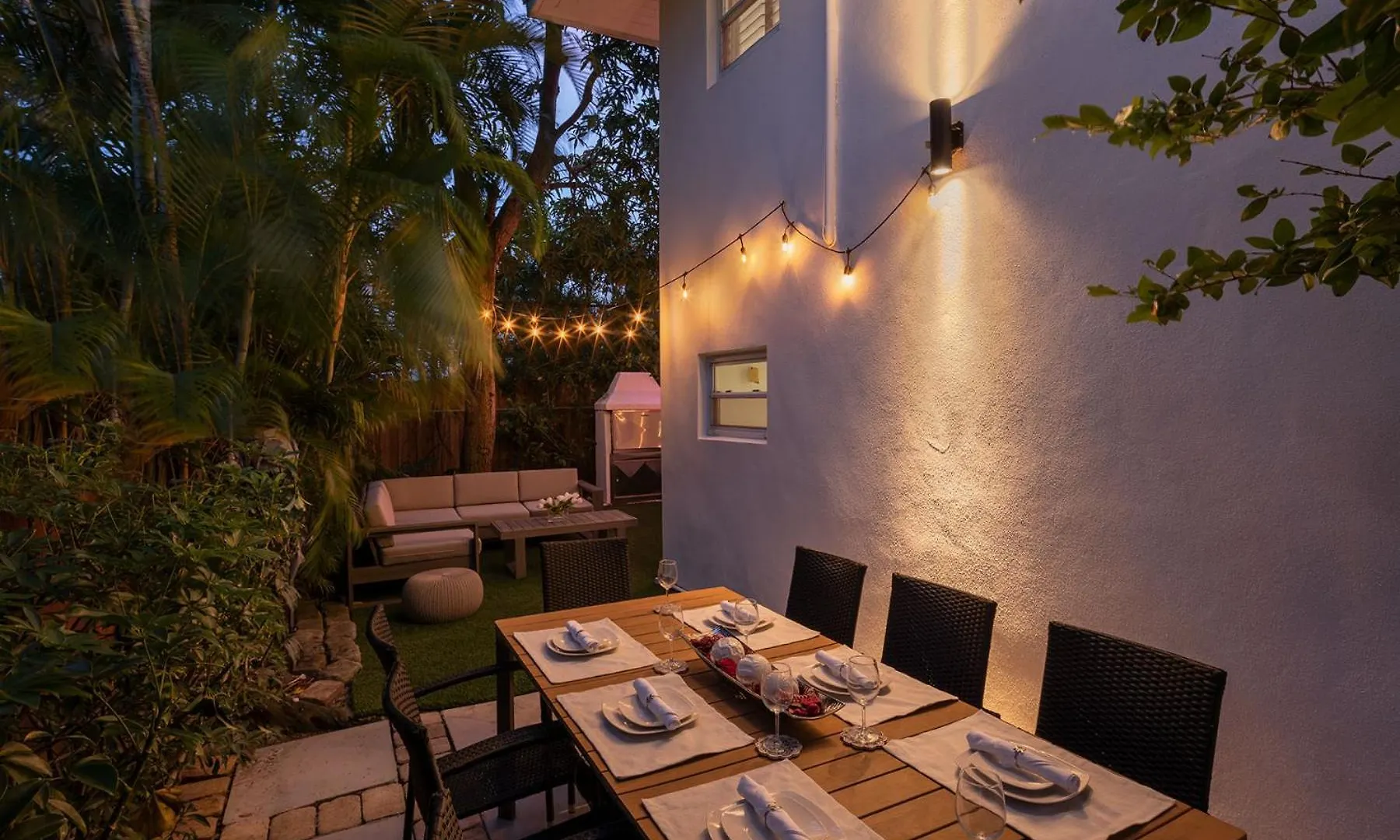 Oasis Vista Luxury Villa! 10 Min From Beach, Private Gym, Location! Villa *