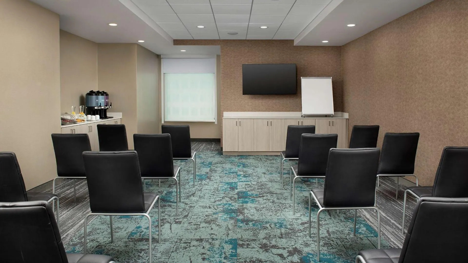 Tru By Hilton Airport South Blue Lagoon, Fl 3*