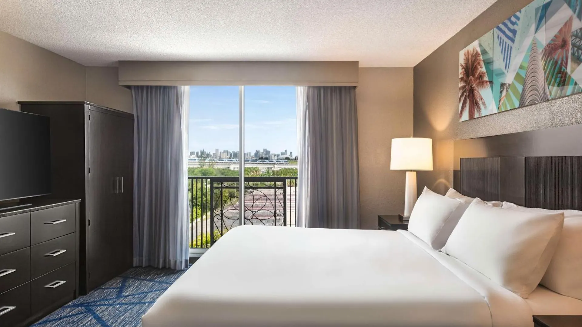 Embassy By Hilton International Airport Hotel Miami