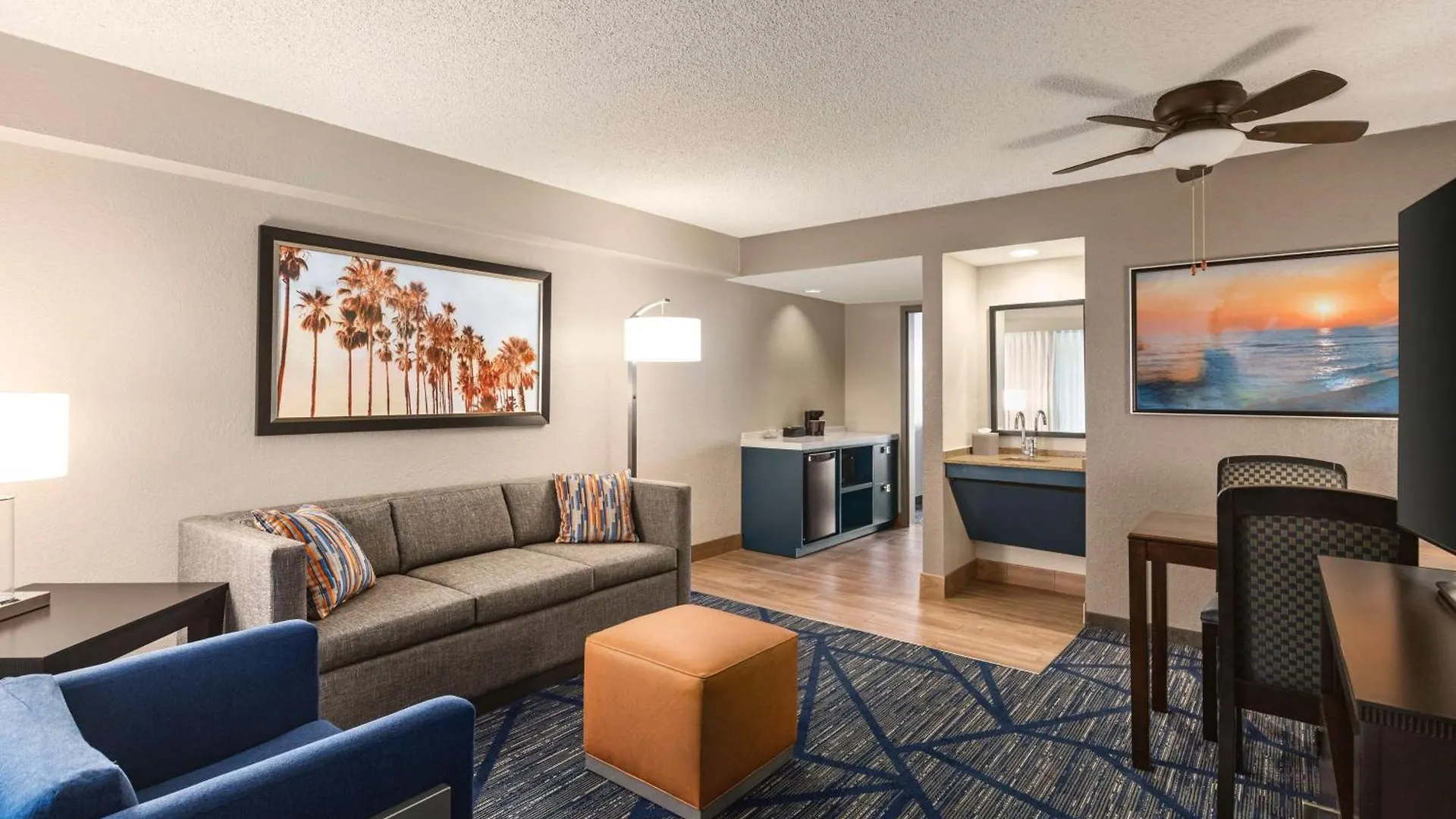 Embassy By Hilton International Airport Hotel Miami