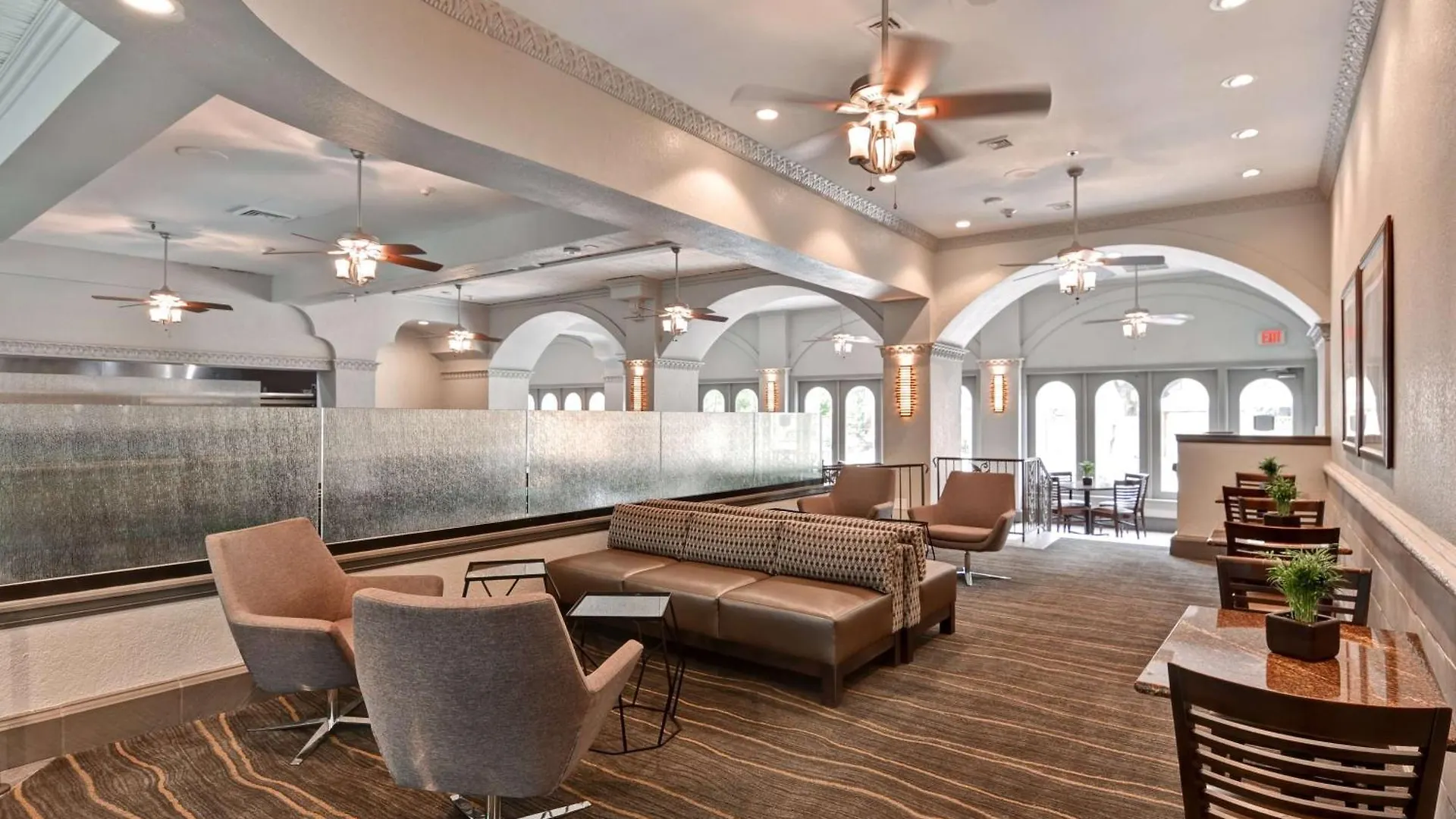 Embassy By Hilton International Airport Miami