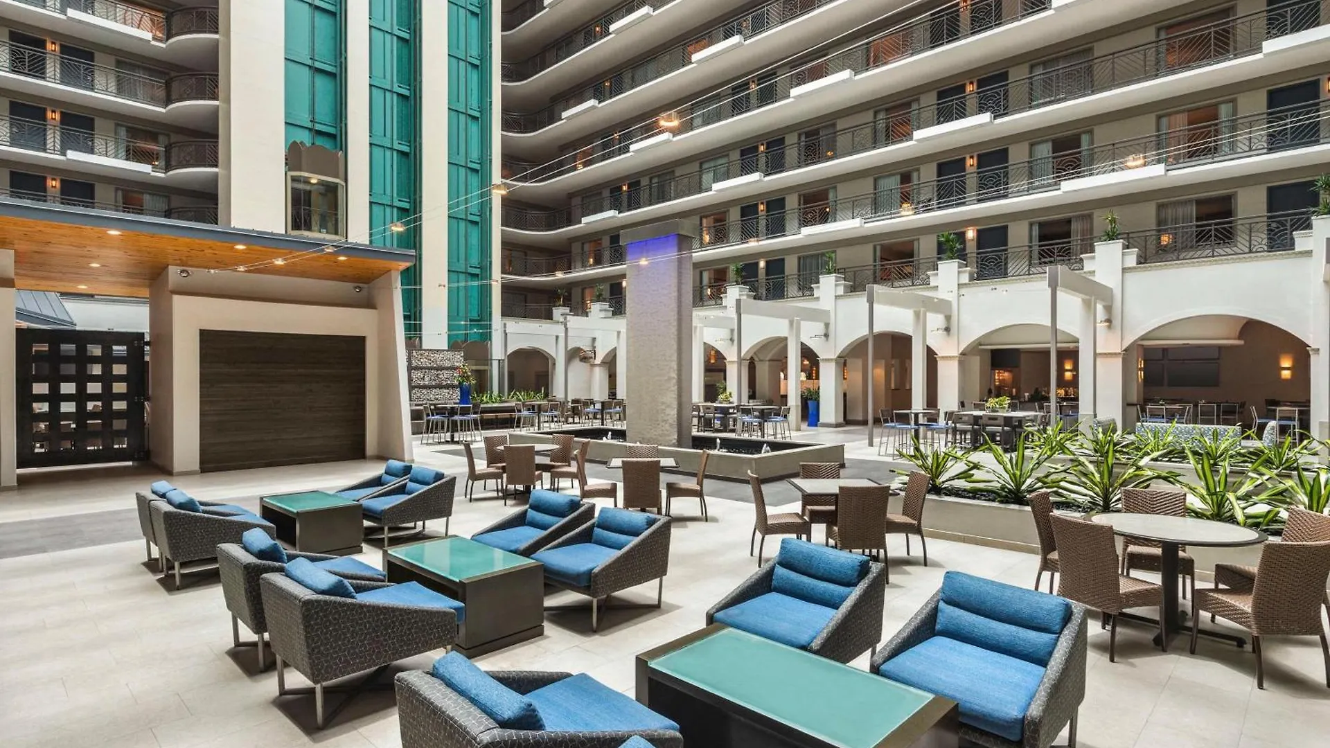 Embassy By Hilton International Airport Miami