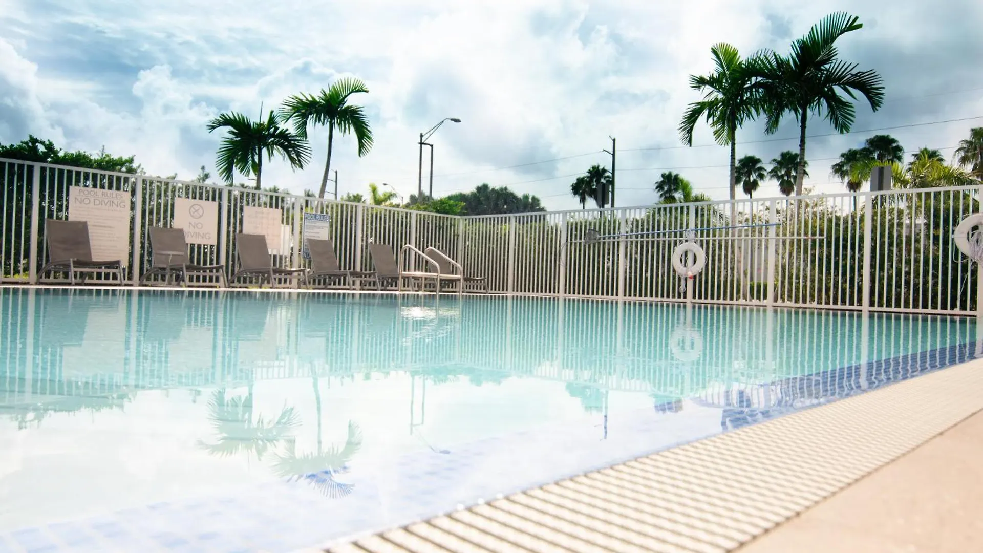 Candlewood Miami Intl Airport - 36th St By Ihg 3* Miami Springs