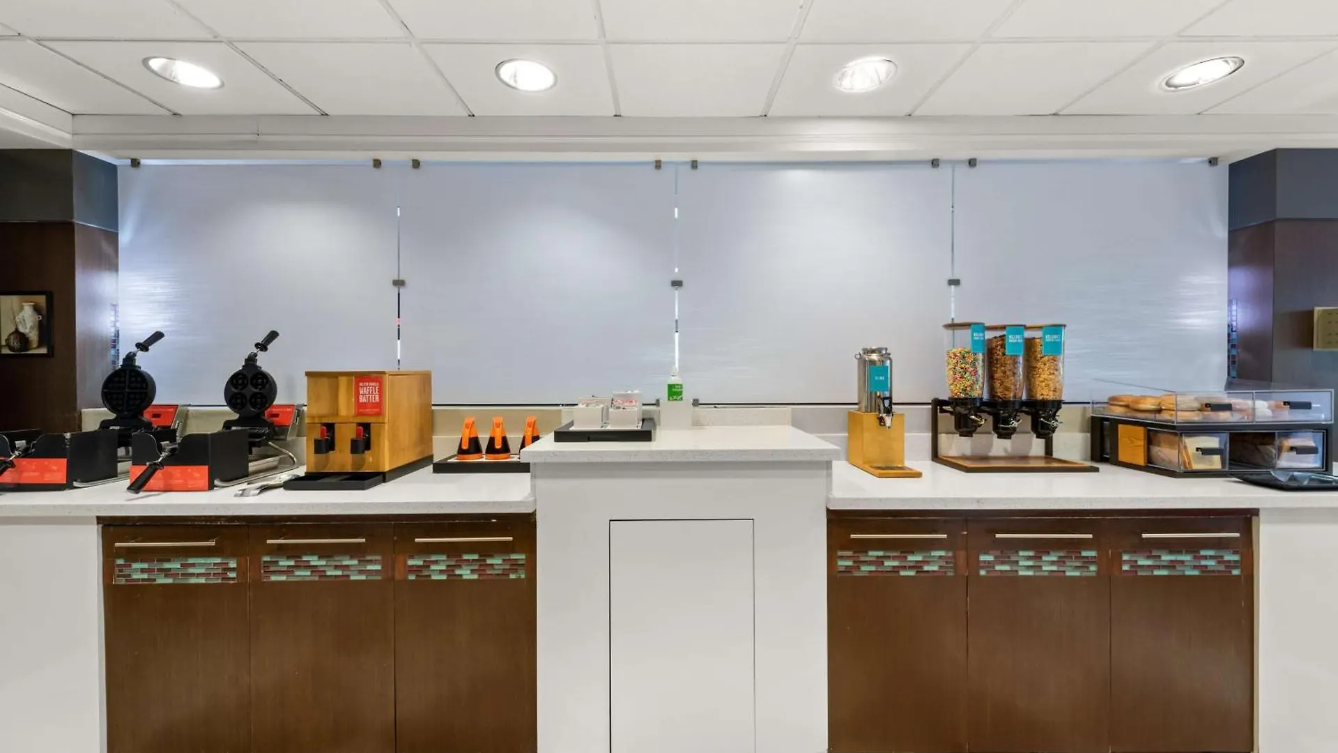 Hotel Hampton Miami-airport West 3*