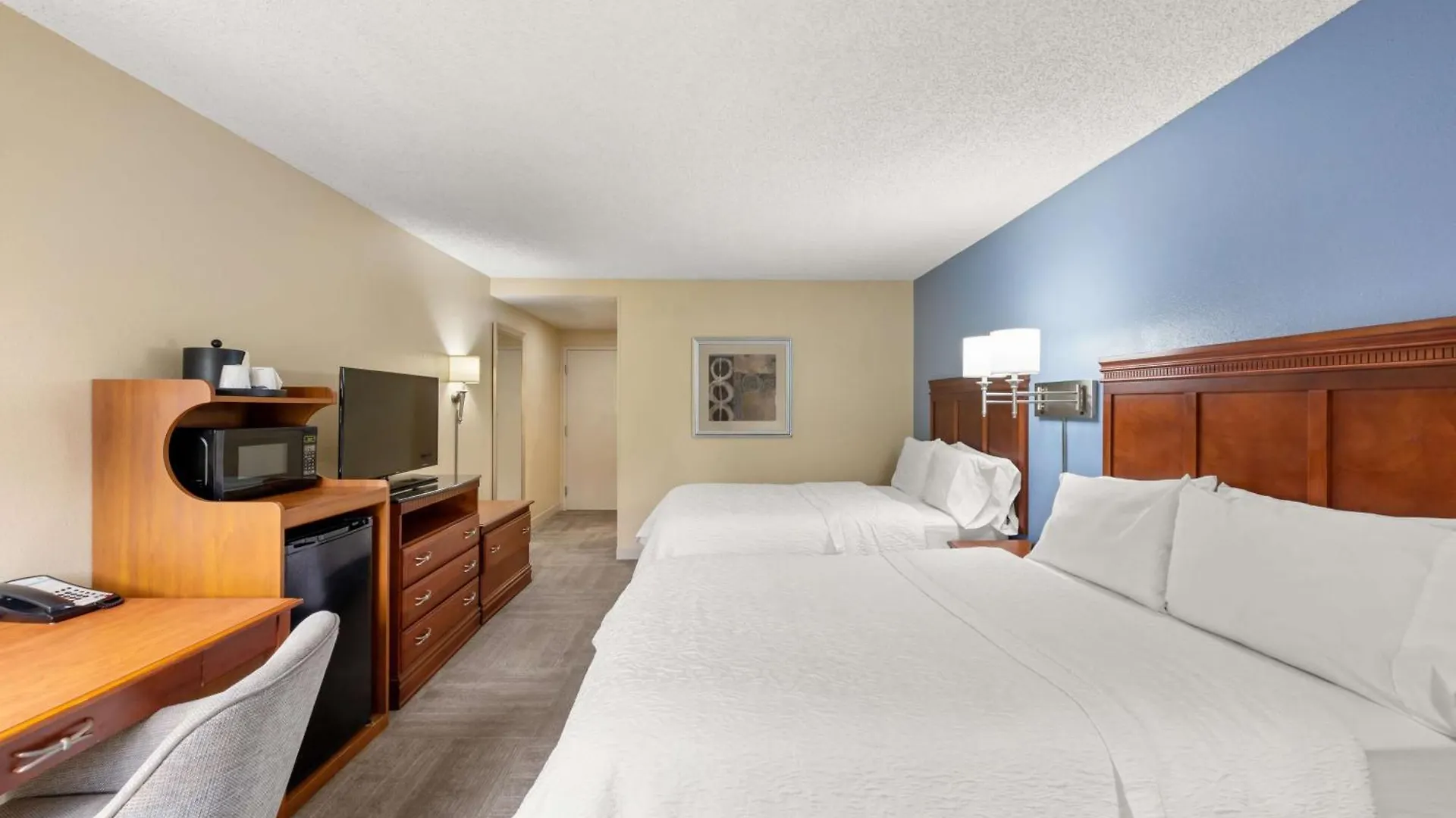 Hotel Hampton Miami-airport West 3*