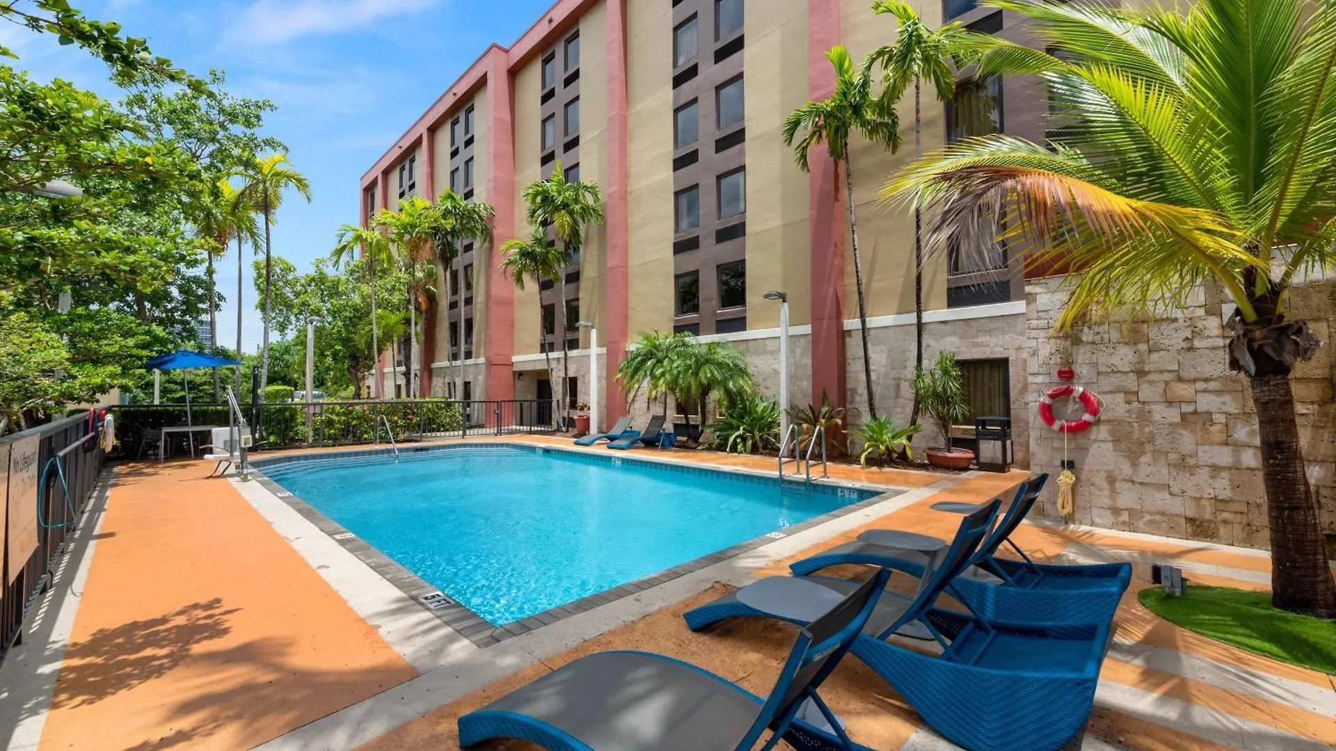 Hampton Miami-airport West Doral