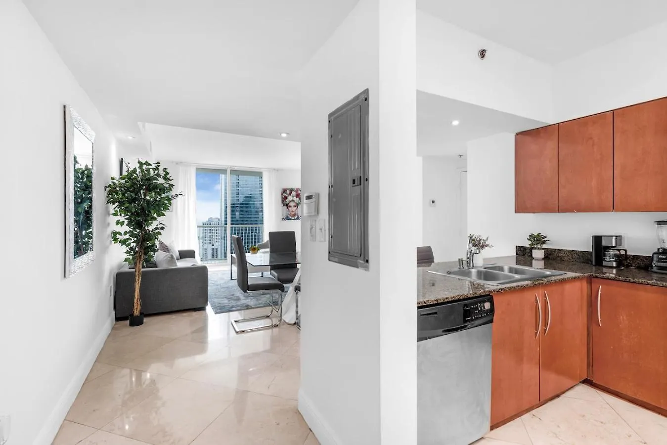 Apartament Spacious 2 Bed Unit In Brickell With Free Parking *