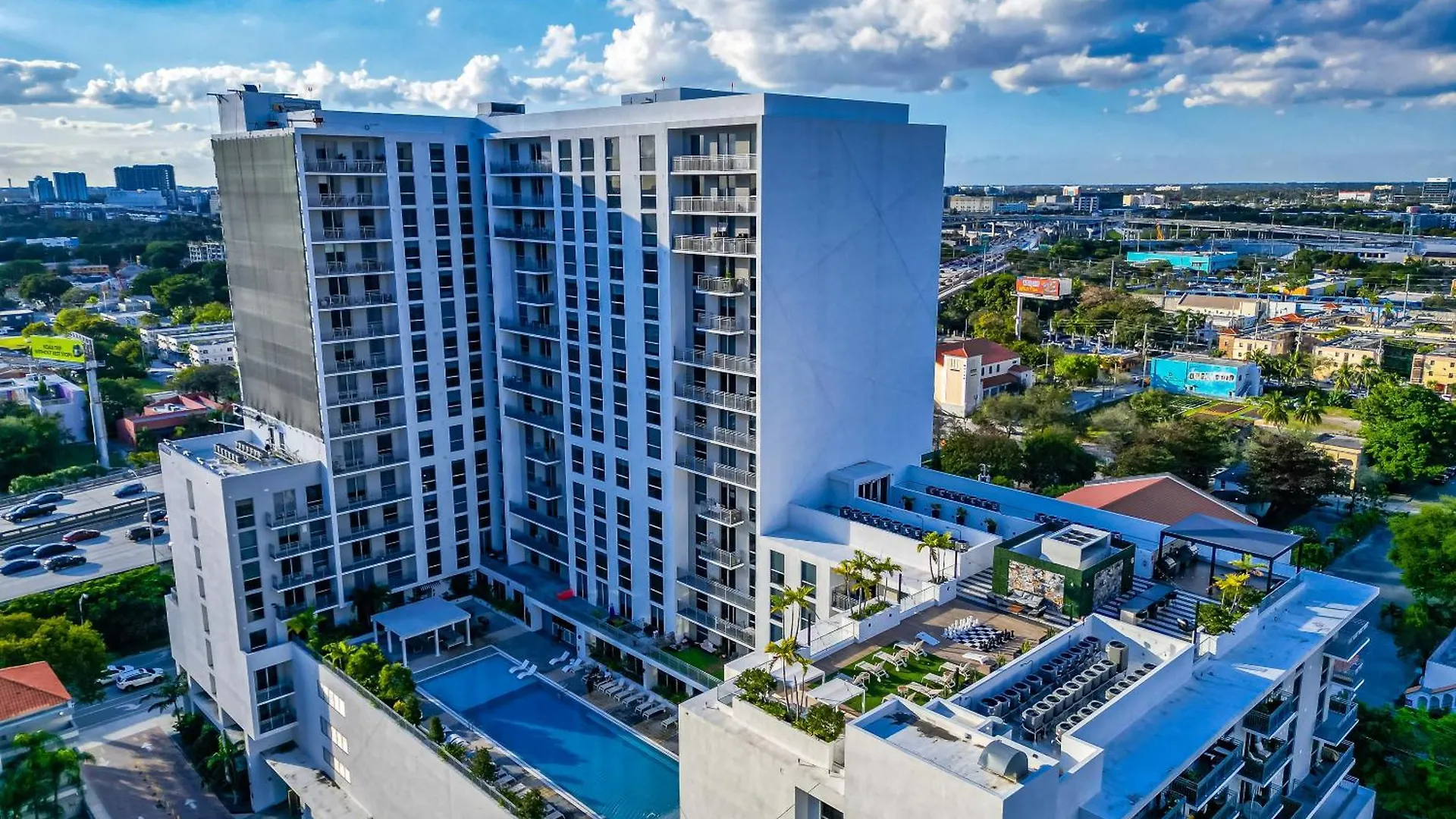 Prime Location 1-bed Retreat With Free Parking Apartment
