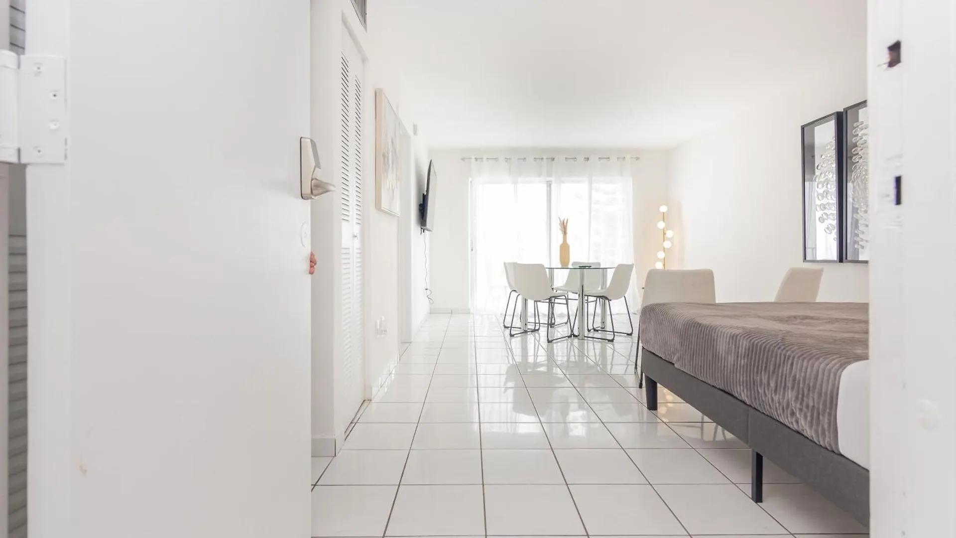Apartment 1-bdrm - Heart Of Wynwood And Midtown - Close Downtown *