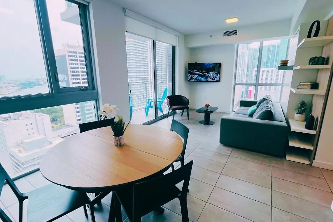 Holiday home Explore Miami's Heat - Huge 1 Bed Pool & Gym Miami