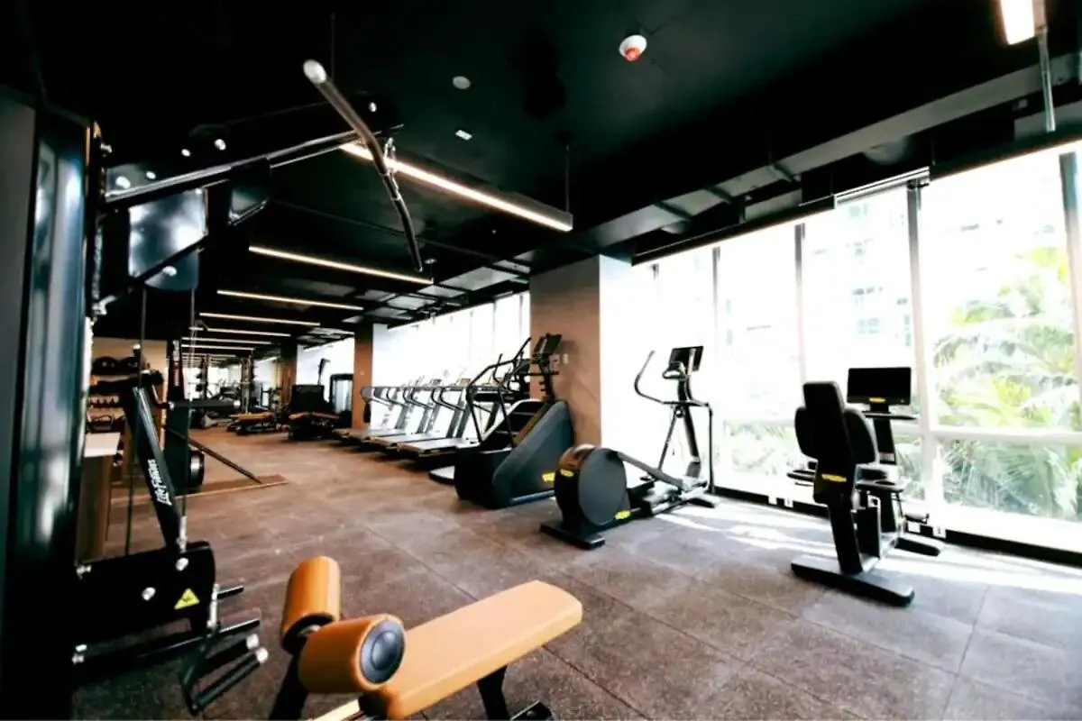 Apartment Elysian - Rooftop Pool, Gym, Walk To Downtown & Brickell