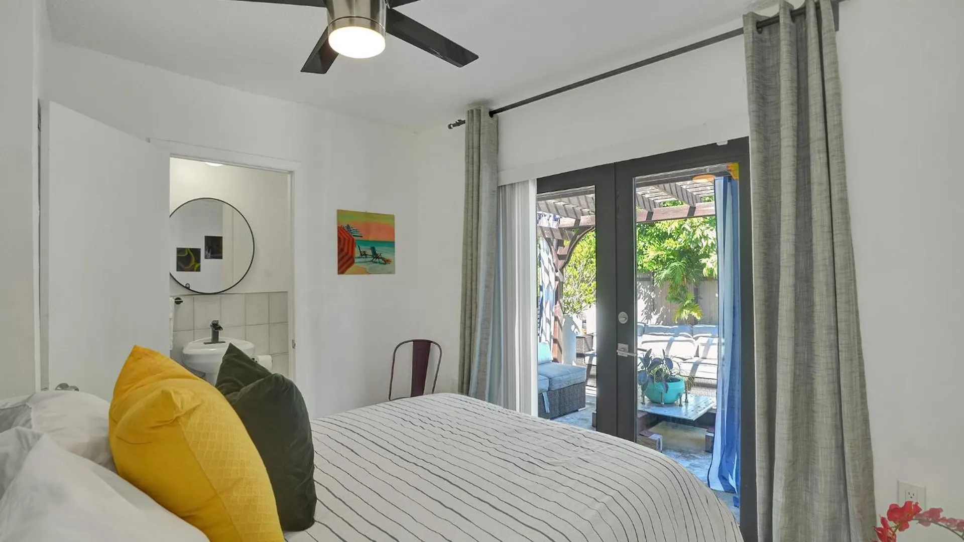 Villa Sinai 4 Bedroom Pool In 10 Mins To South Beach! Miami