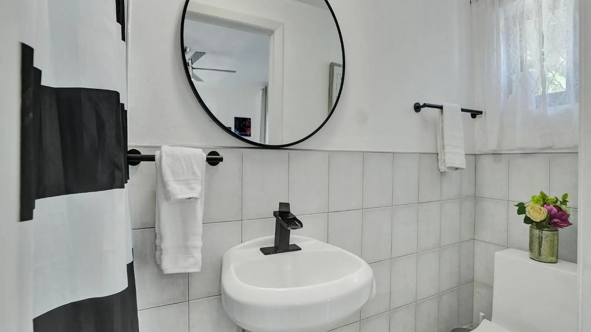 Sinai 4 Bedroom Pool In 10 Mins To South Beach! * Miami