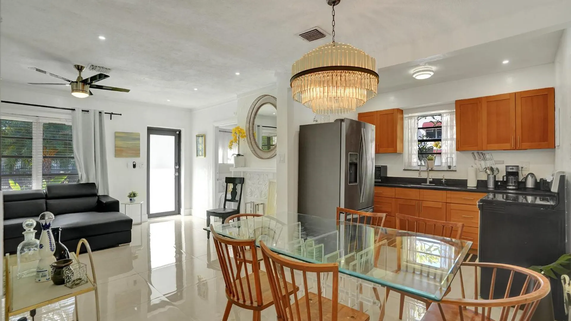 Villa Sinai 4 Bedroom Pool In 10 Mins To South Beach!