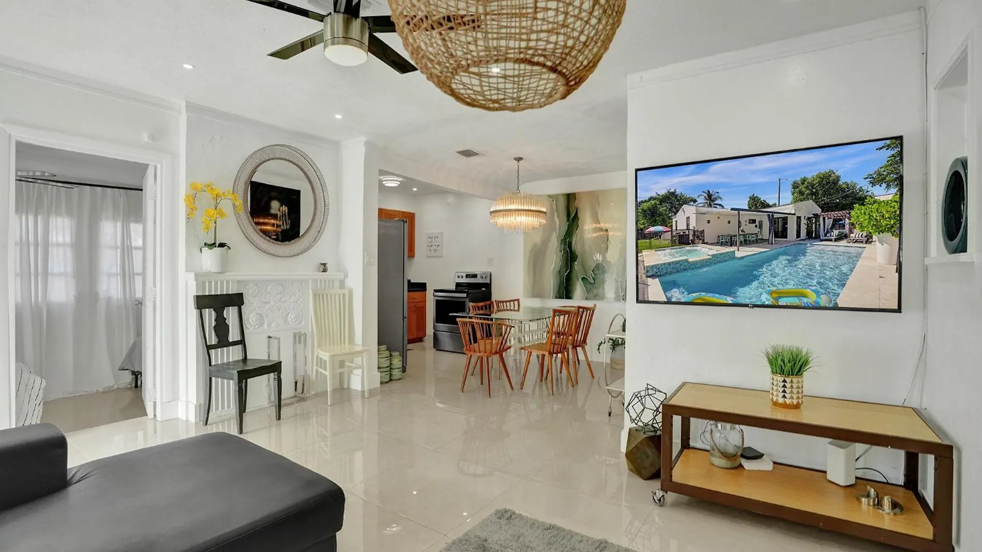 Villa Sinai 4 Bedroom Pool In 10 Mins To South Beach! *