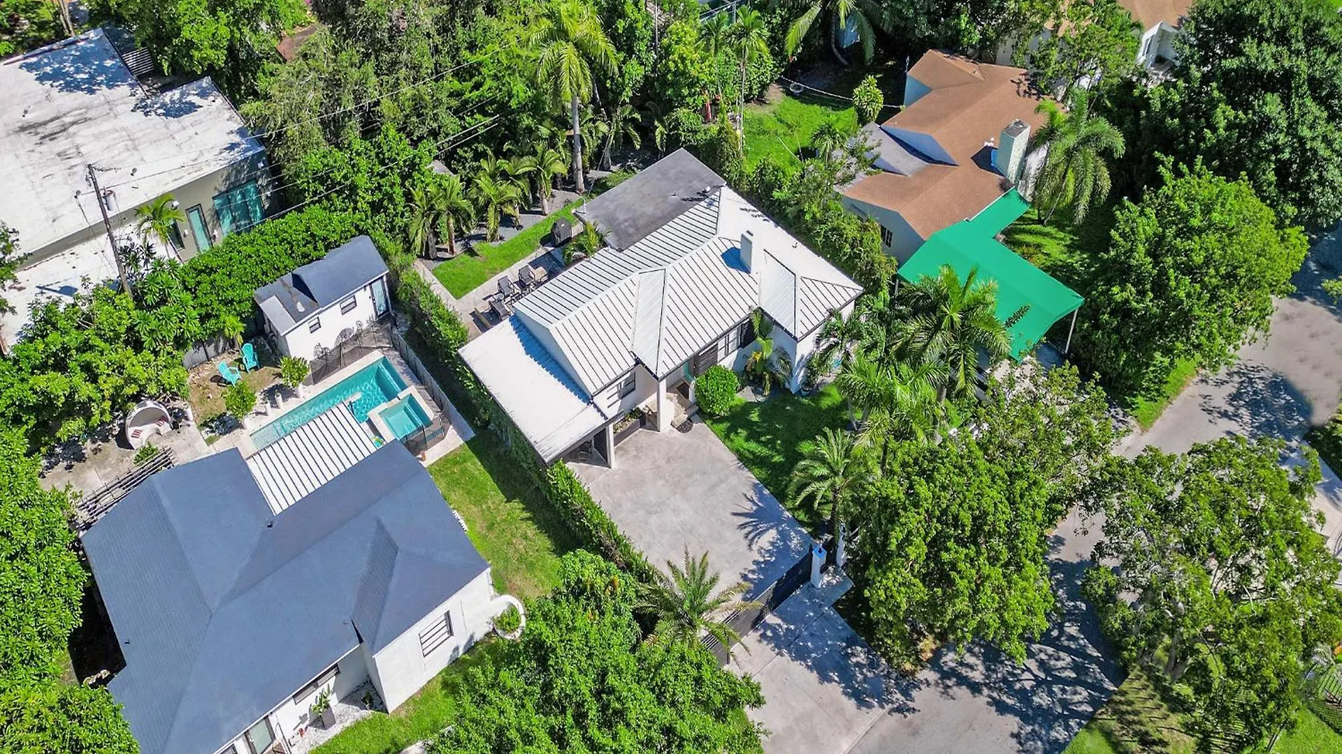 Villa Sinai 4 Bedroom Pool In 10 Mins To South Beach!