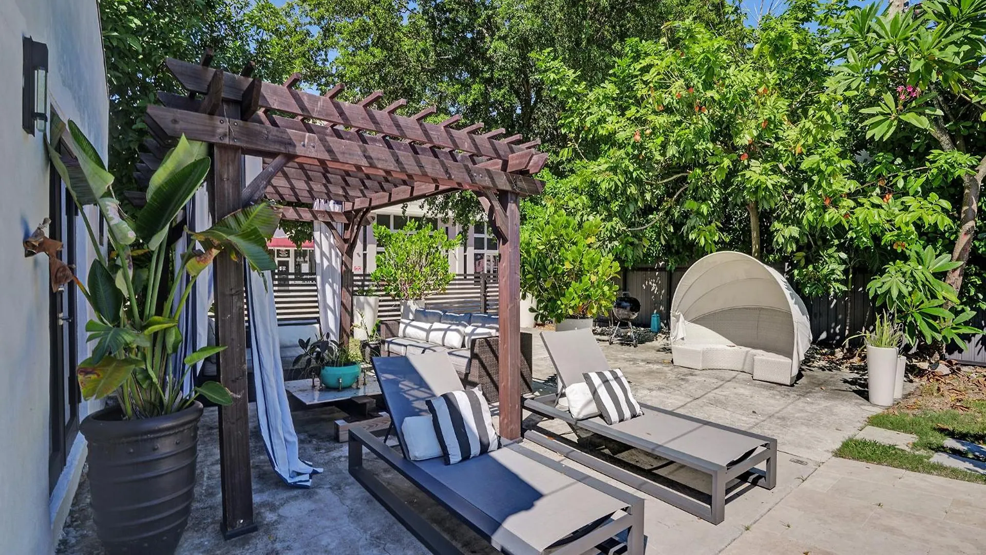 Sinai 4 Bedroom Pool In 10 Mins To South Beach! * Miami