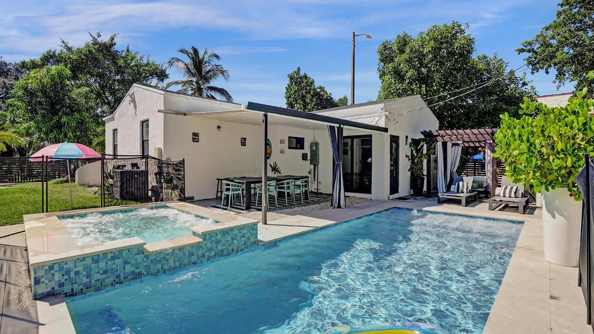 Villa Sinai 4 Bedroom Pool In 10 Mins To South Beach! Miami