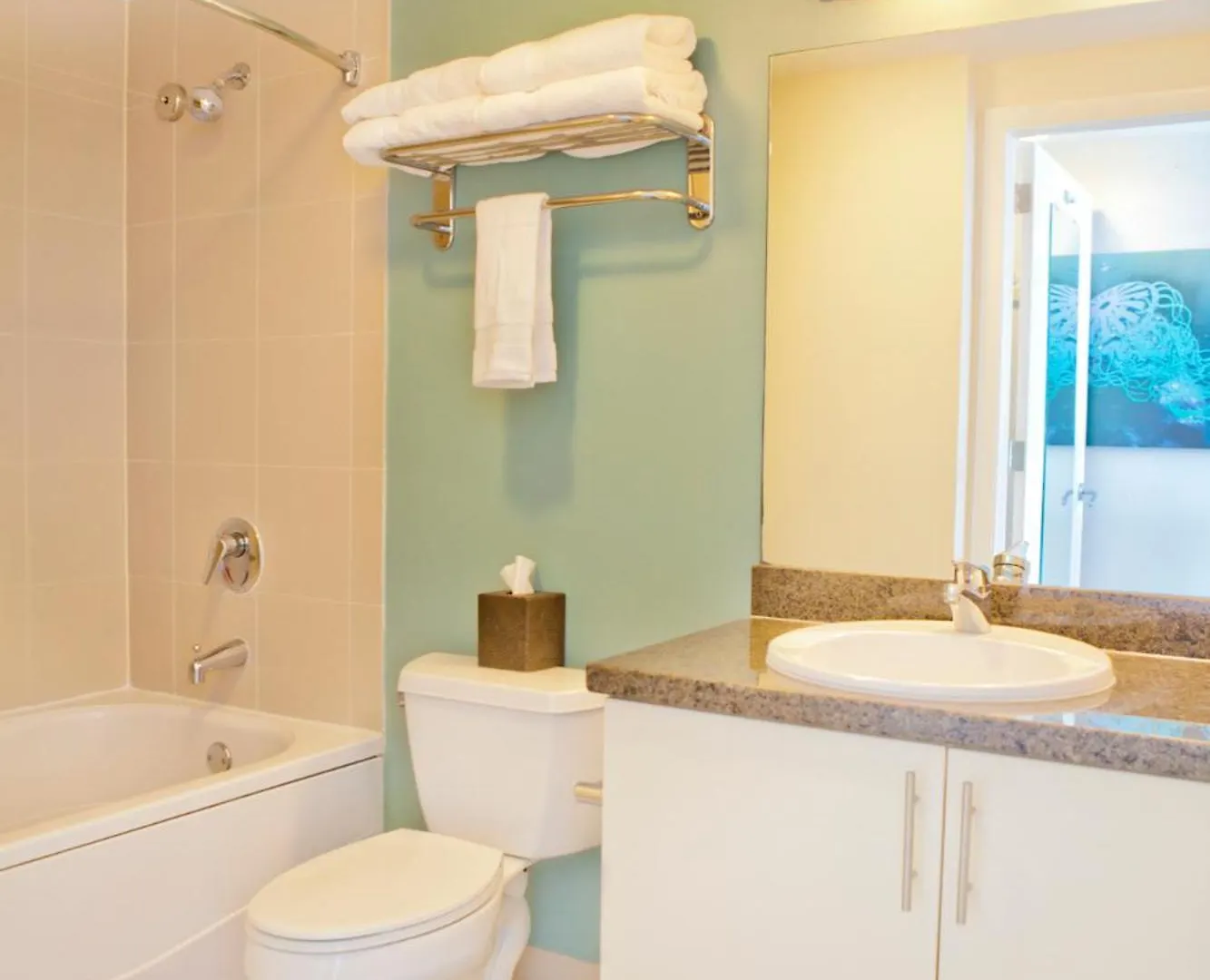 Private 2 Bedroom Bay View In Coconut Grove Includes Parking Miami