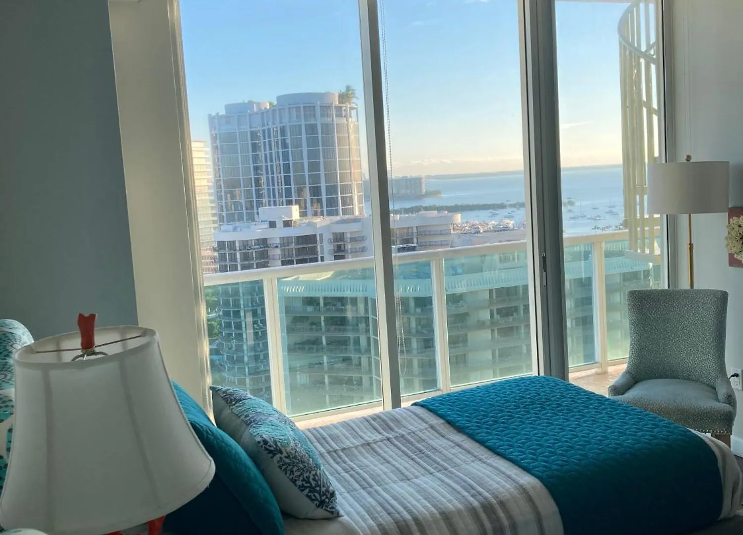 Apartment Luxury Penthouse With Private Rooftop Terrace In Coconut Grove *