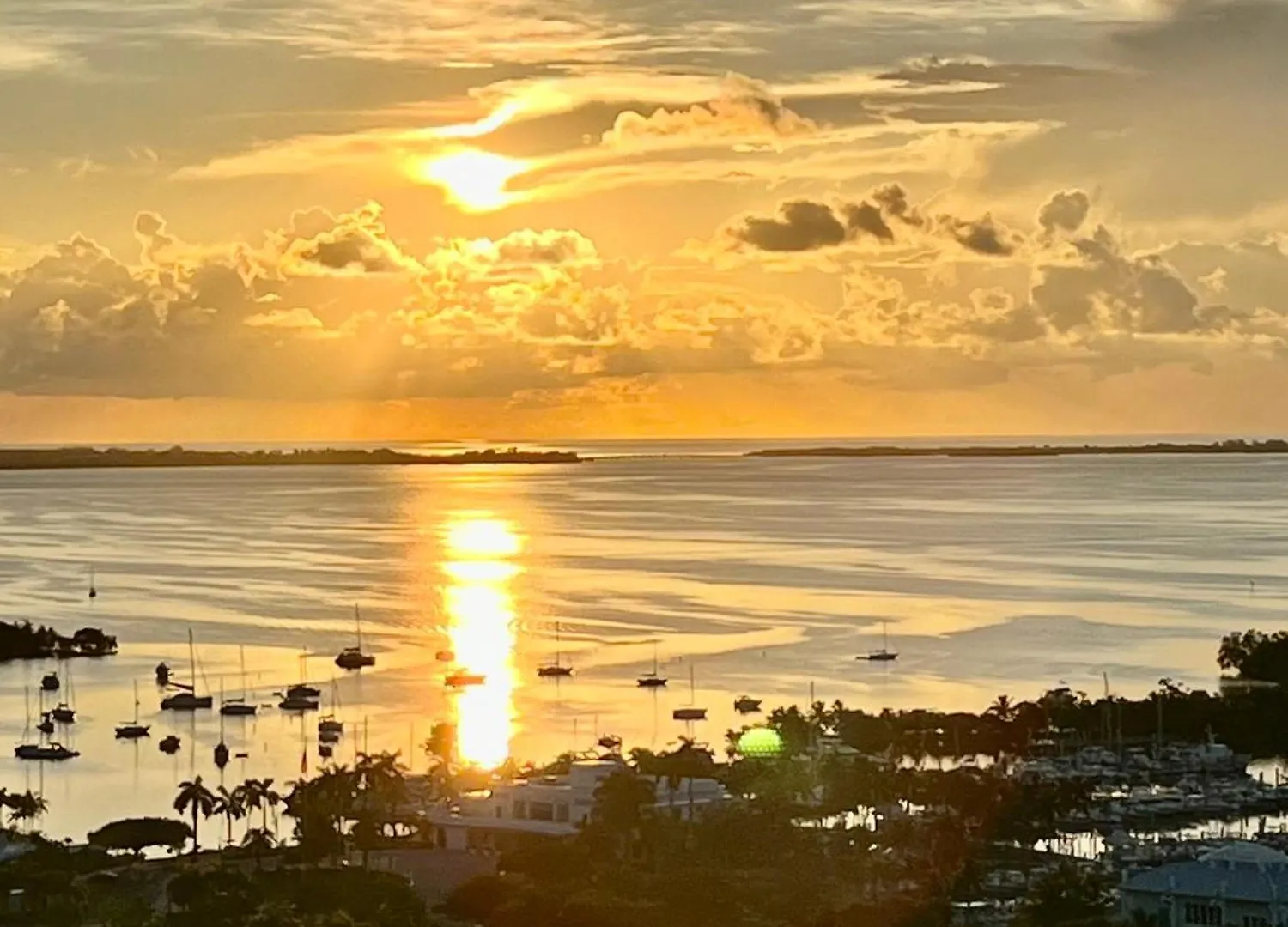 Luxury Penthouse With Private Rooftop Terrace In Coconut Grove Apartment