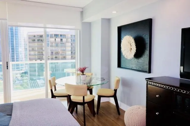 Gorgeous Coconut Grove 3 Bedroom With Amazing Views Parking Included Apartment