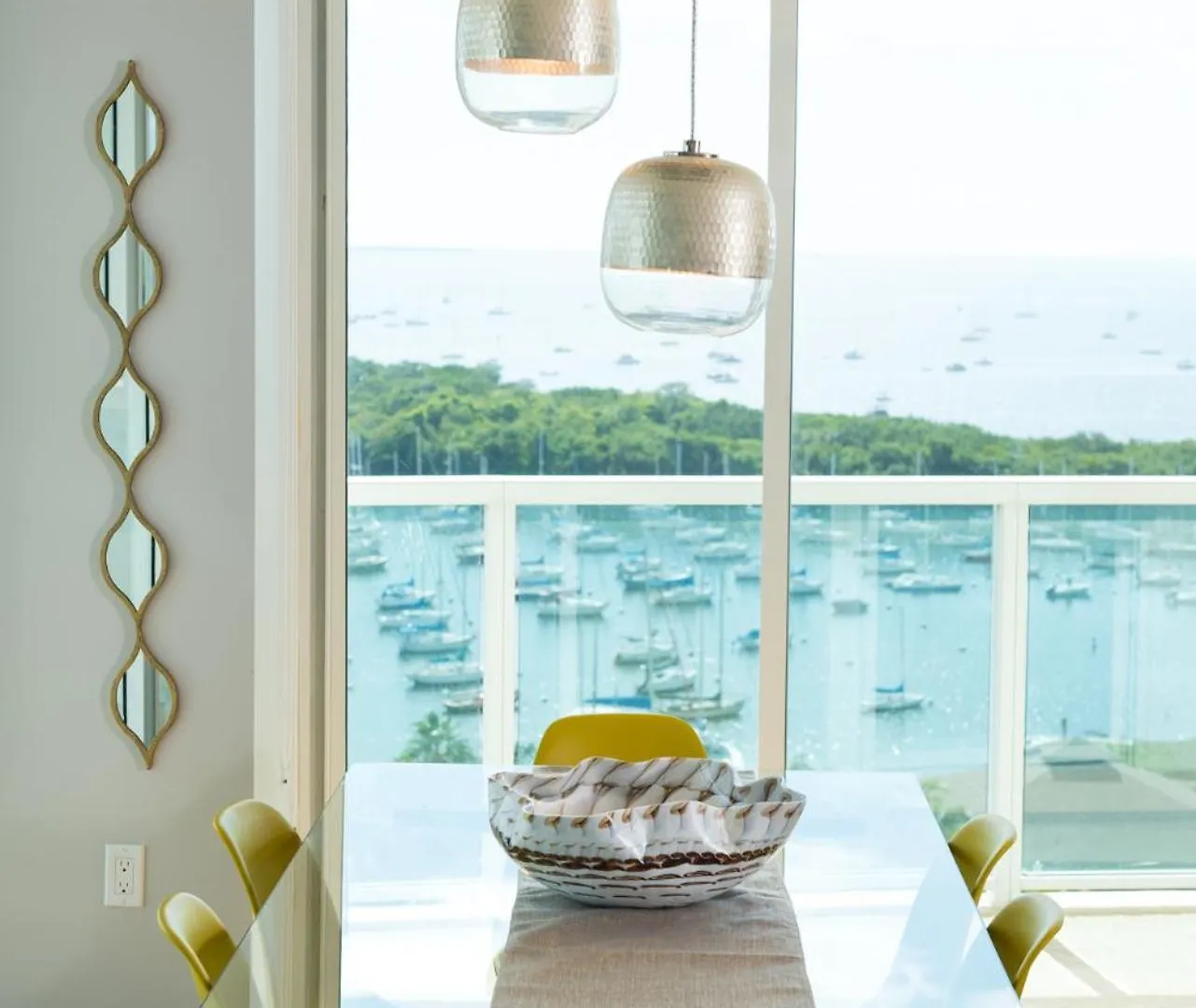 Gorgeous Coconut Grove 3 Bedroom With Amazing Views Parking Included Miami