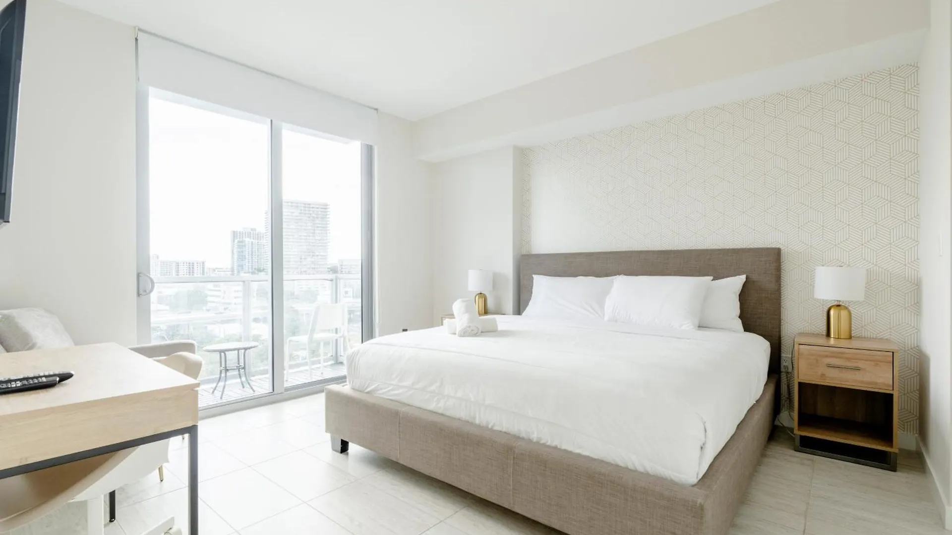 Apartment Design District, View Of The Bay - *